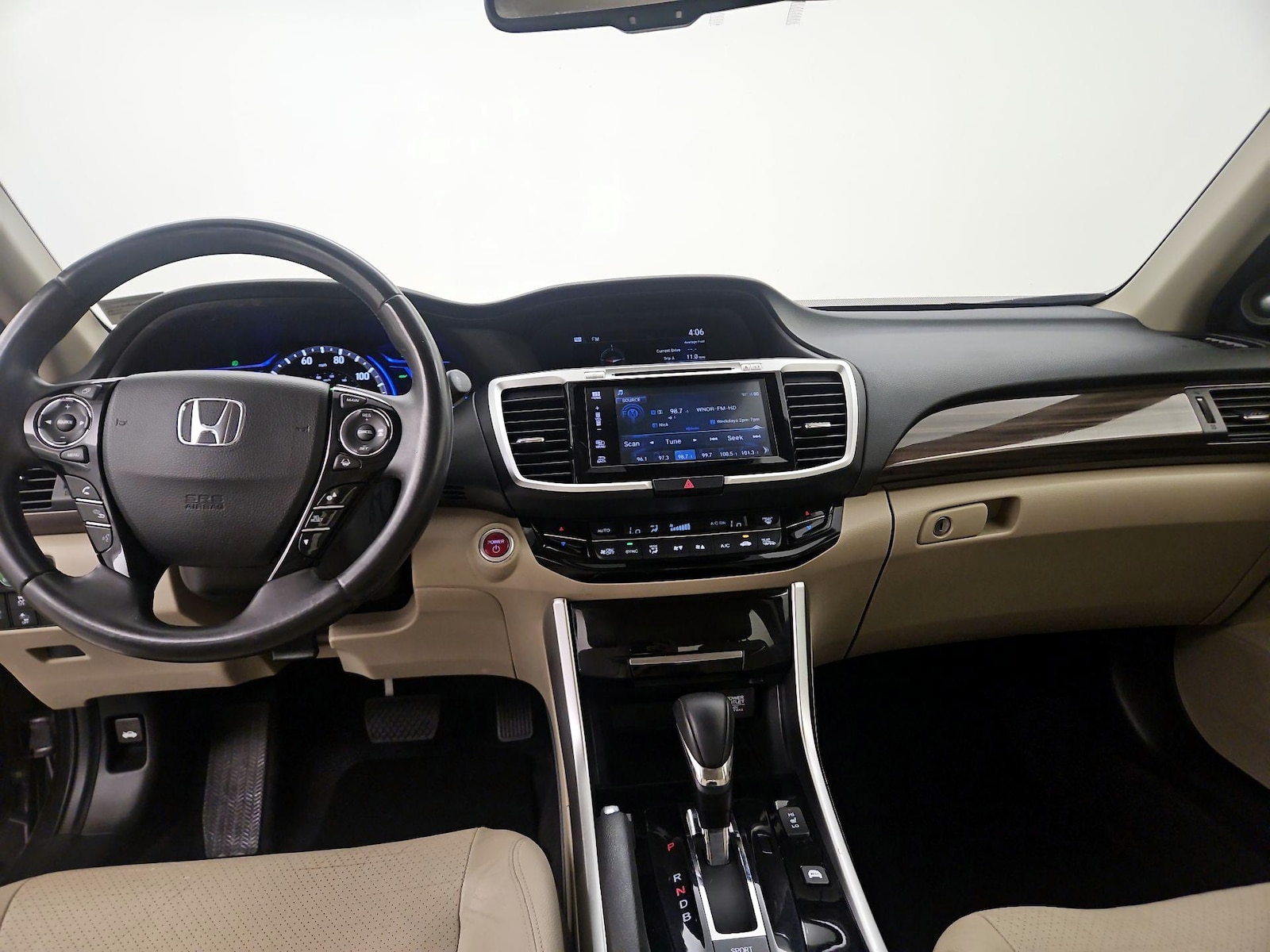 2017 Honda Accord Hybrid EX-L - Photo 10