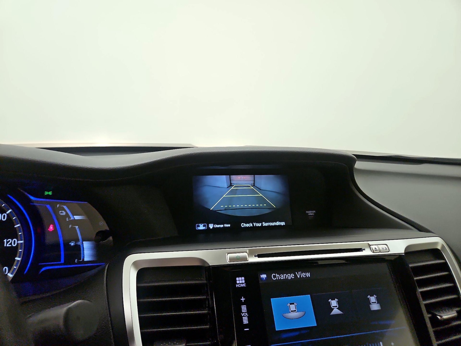 2017 Honda Accord Hybrid EX-L - Photo 15