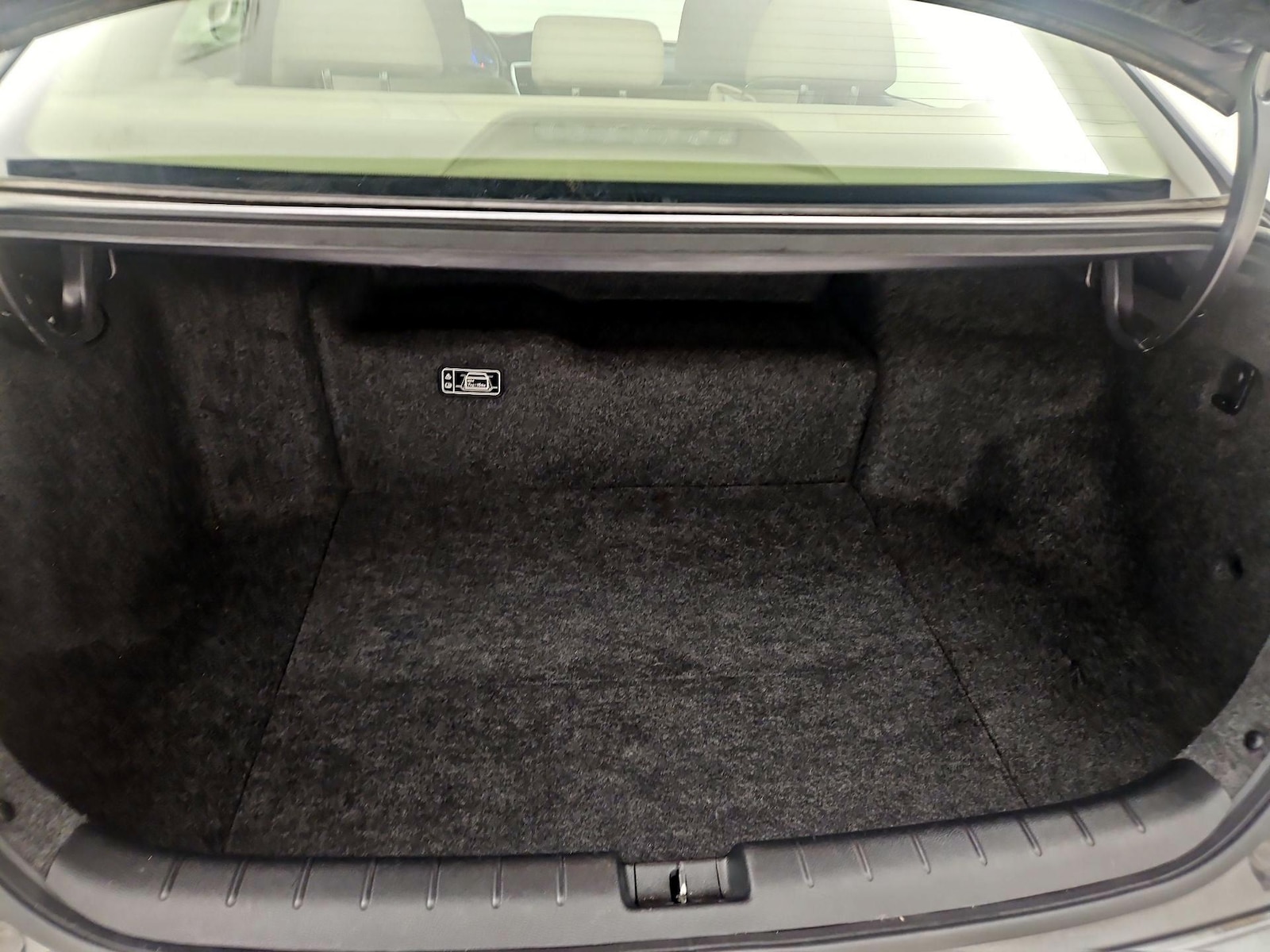 2017 Honda Accord Hybrid EX-L - Photo 22