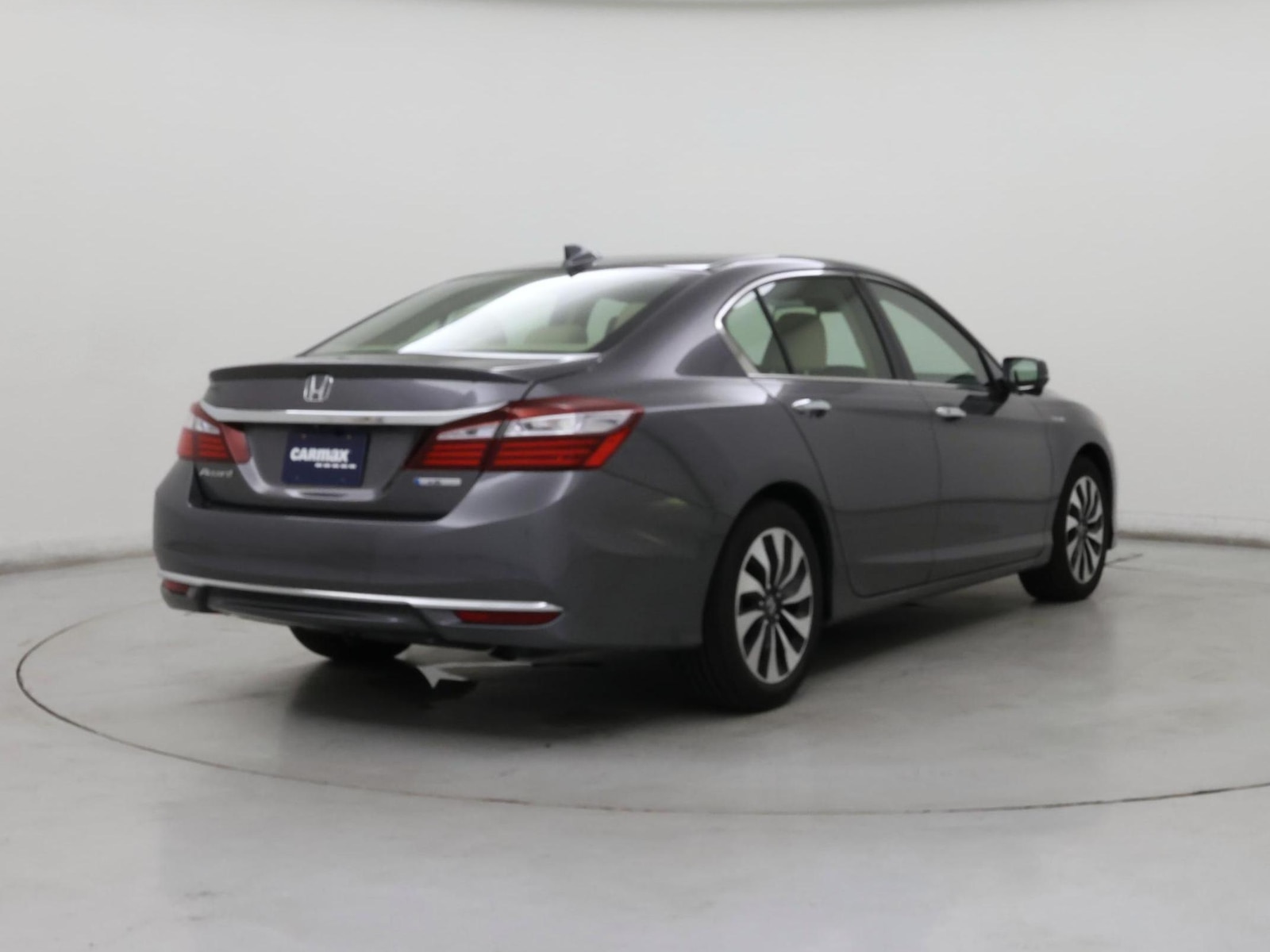 2017 Honda Accord Hybrid EX-L - Photo 9