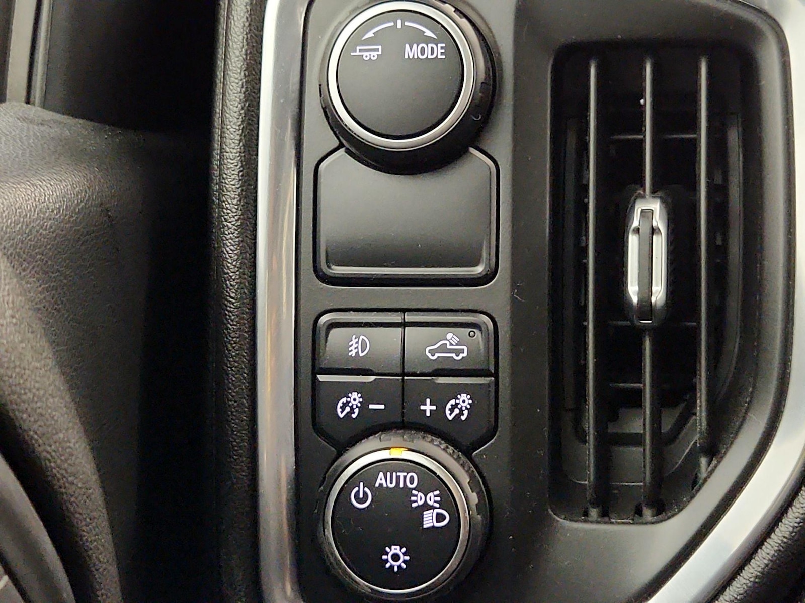 2022 Chevrolet Silverado 1500 Limited RST - Photo 12
