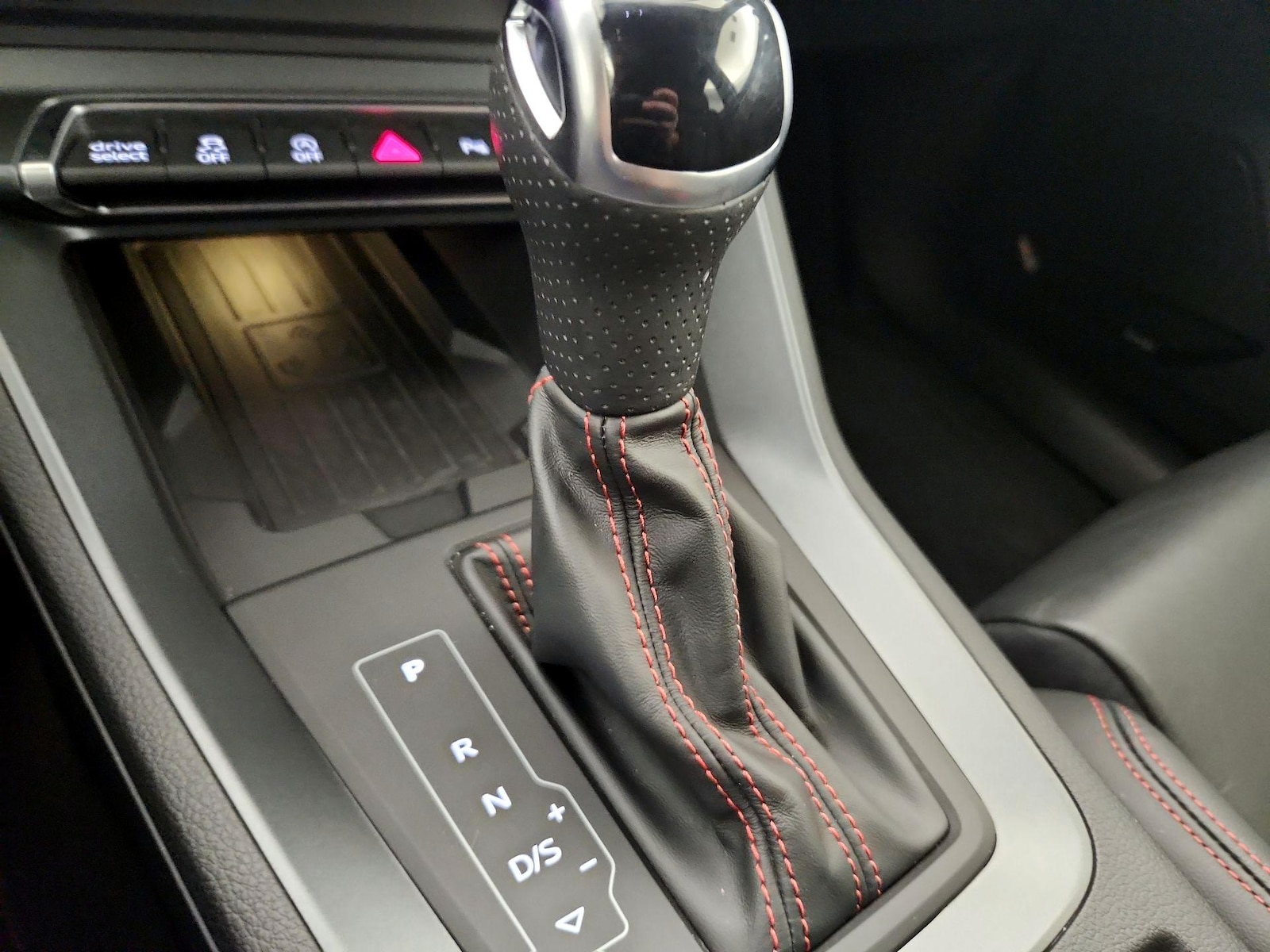 2025 Audi Q3 S Line Premium Plus - Photo 18