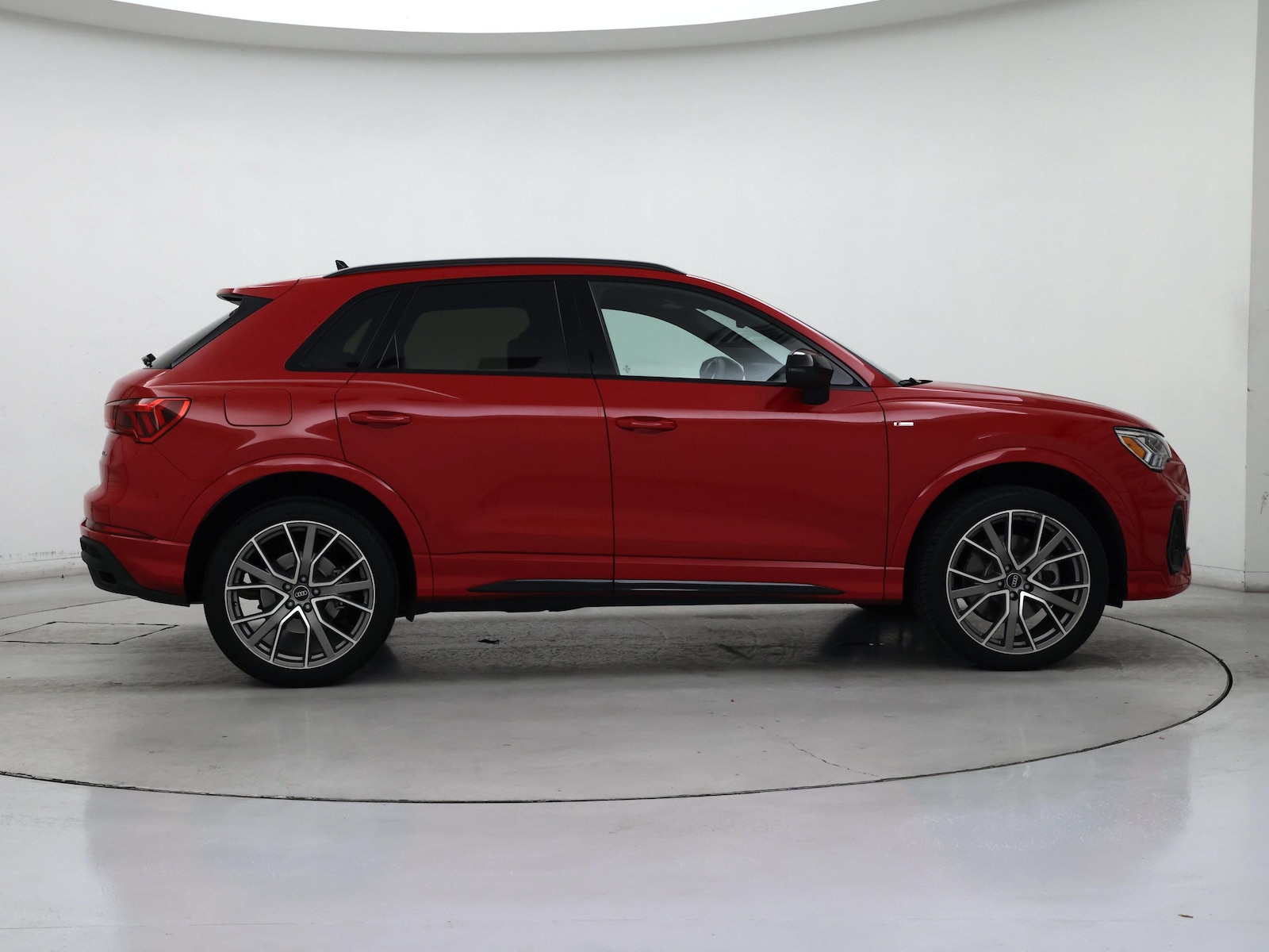 2025 Audi Q3 S Line Premium Plus - Photo 8