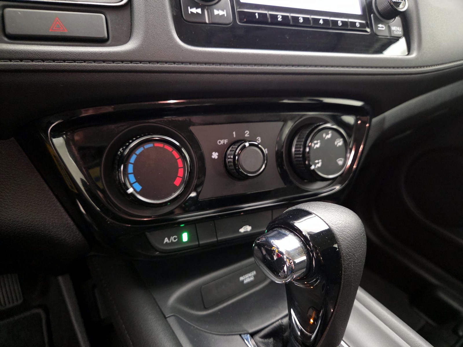 2018 Honda HR-V LX - Photo 17