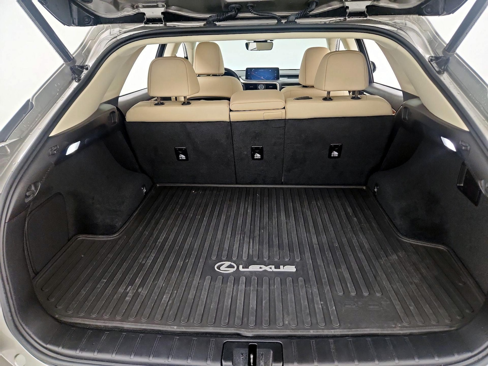 2021 Lexus RX 350 - Photo 23
