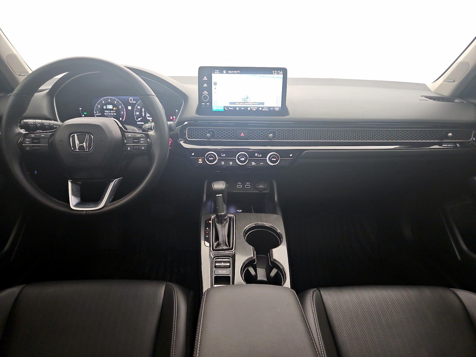 2024 Honda Civic Touring - Photo 10