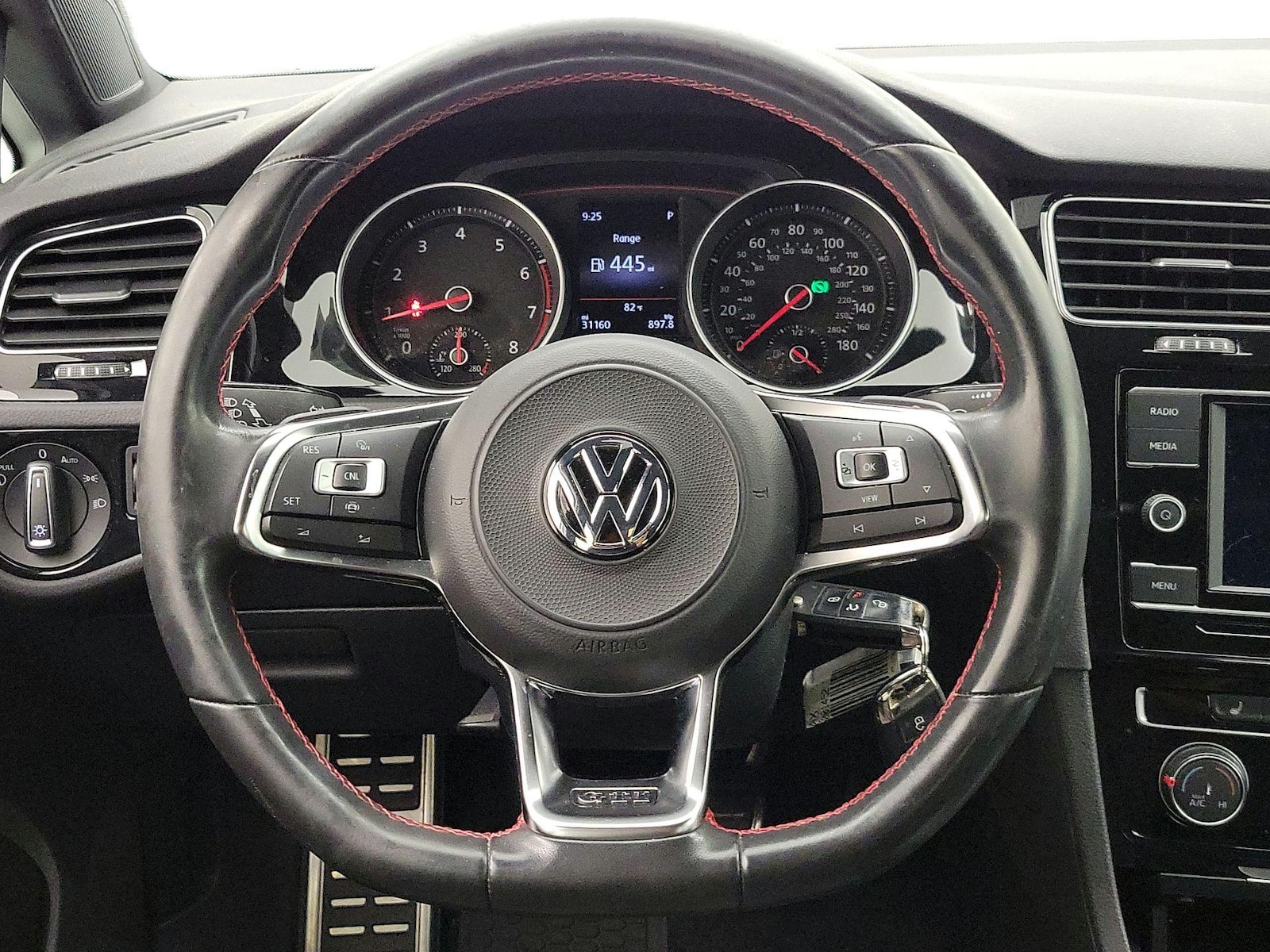 2020 Volkswagen Golf GTI S - Photo 11