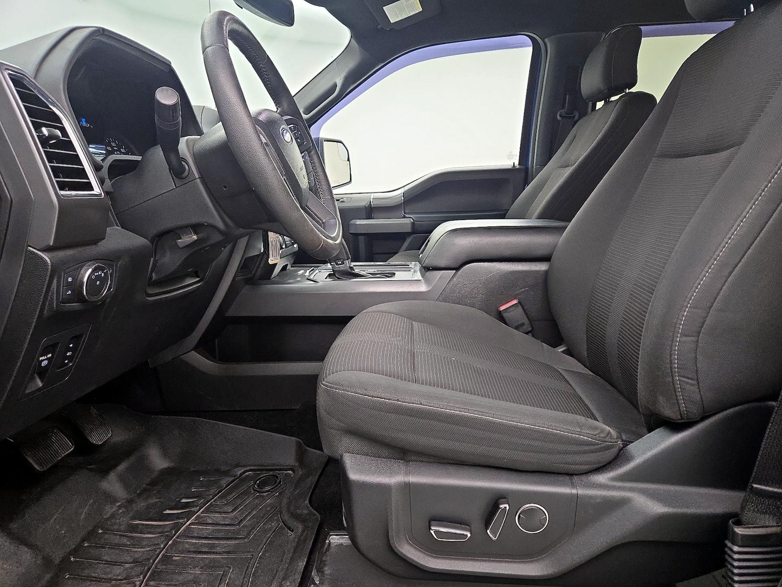 2016 Ford F-150 XLT - Photo 12