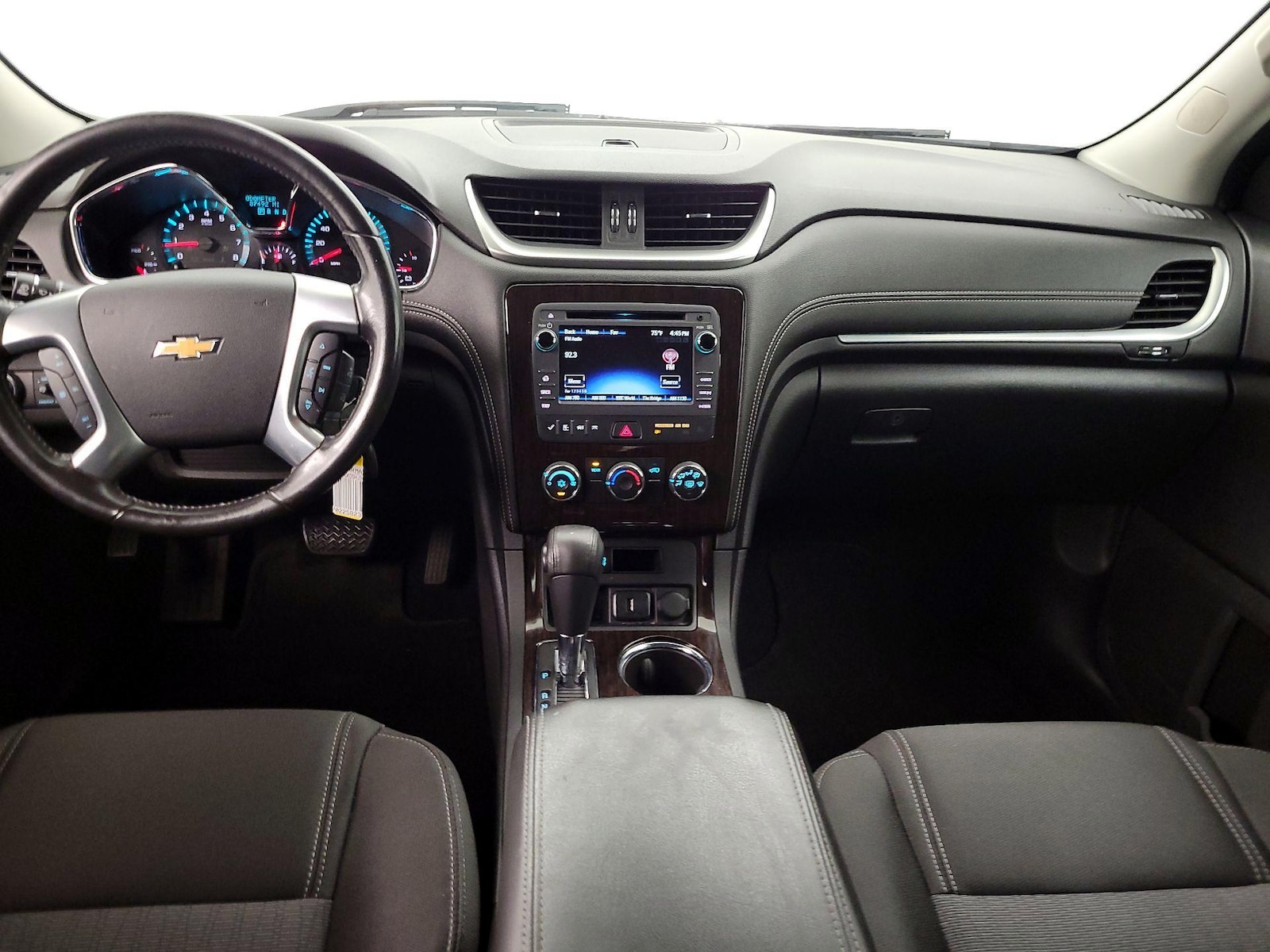 2017 Chevrolet Traverse 1LT - Photo 10