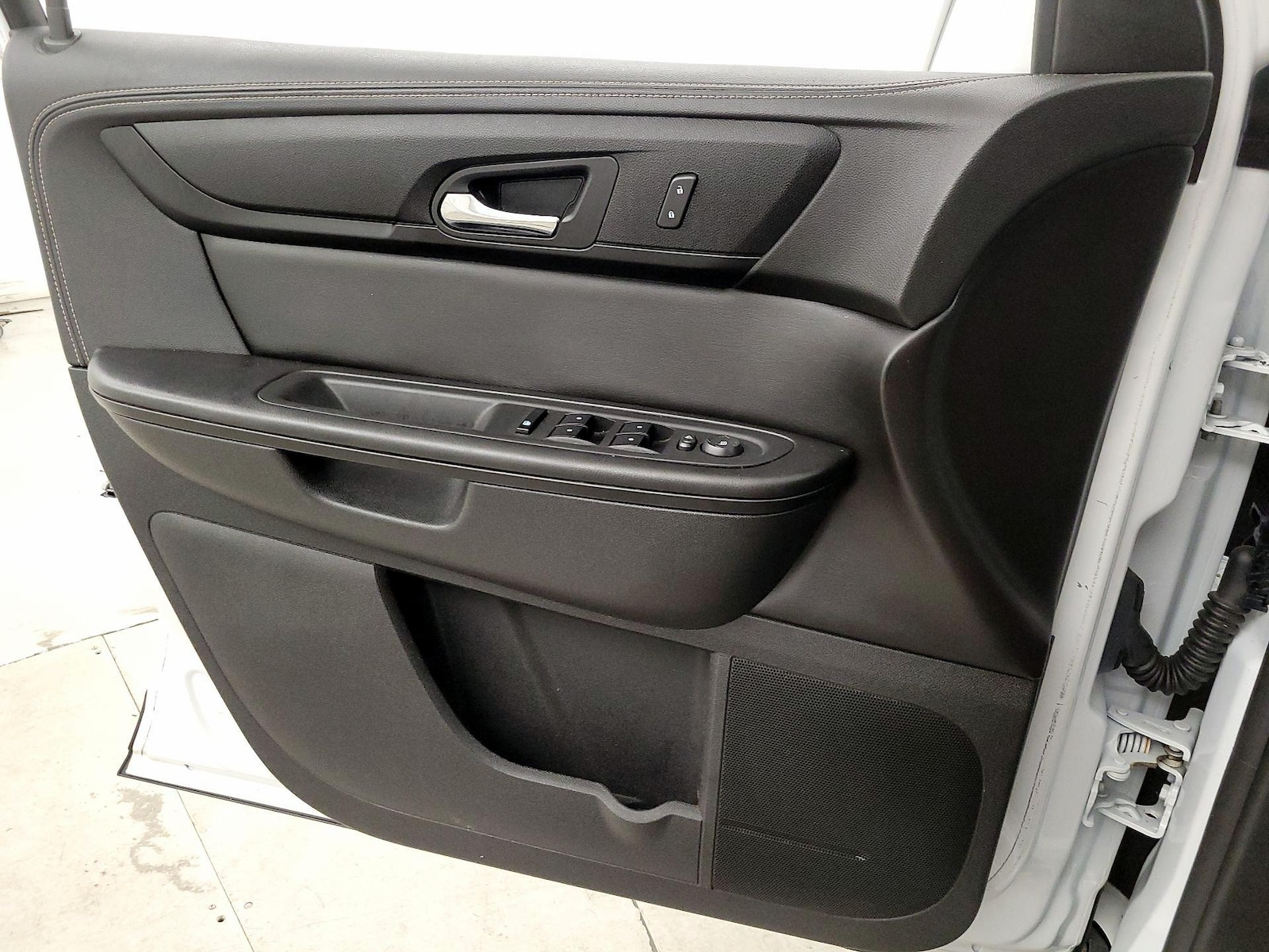 2017 Chevrolet Traverse 1LT - Photo 13