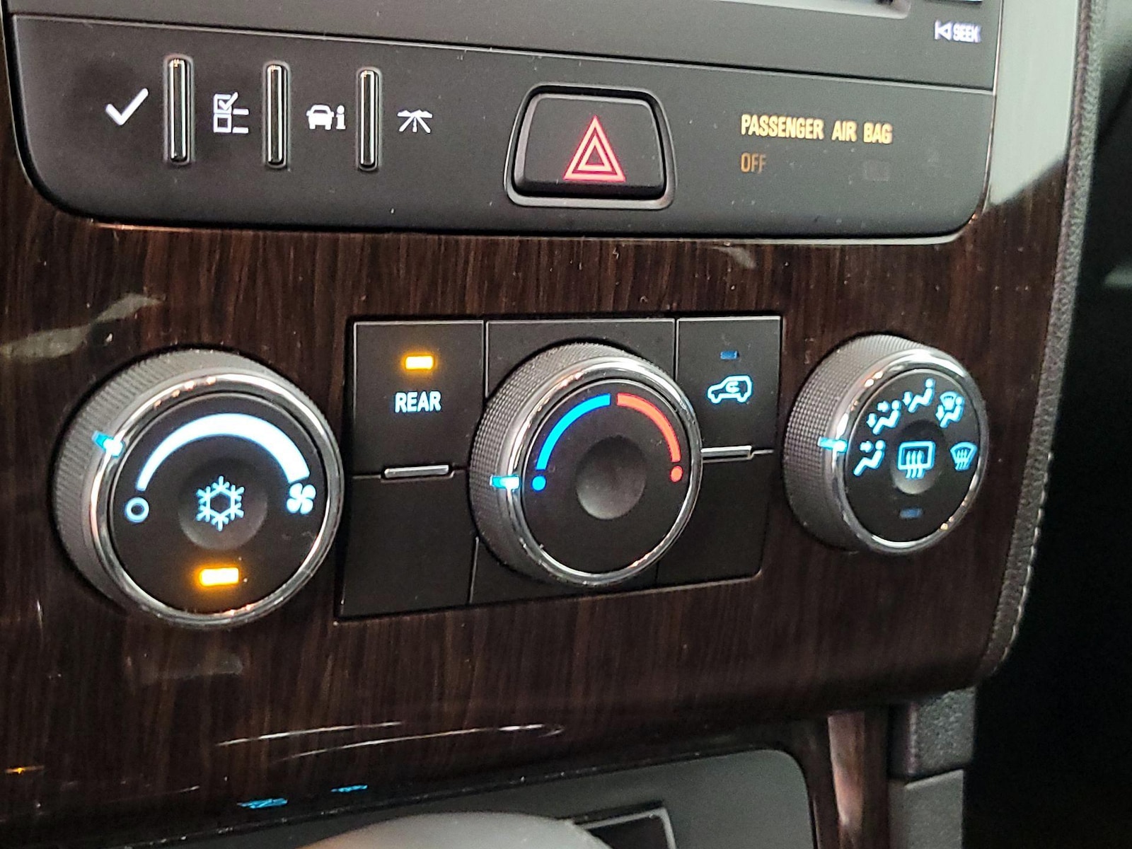 2017 Chevrolet Traverse 1LT - Photo 17