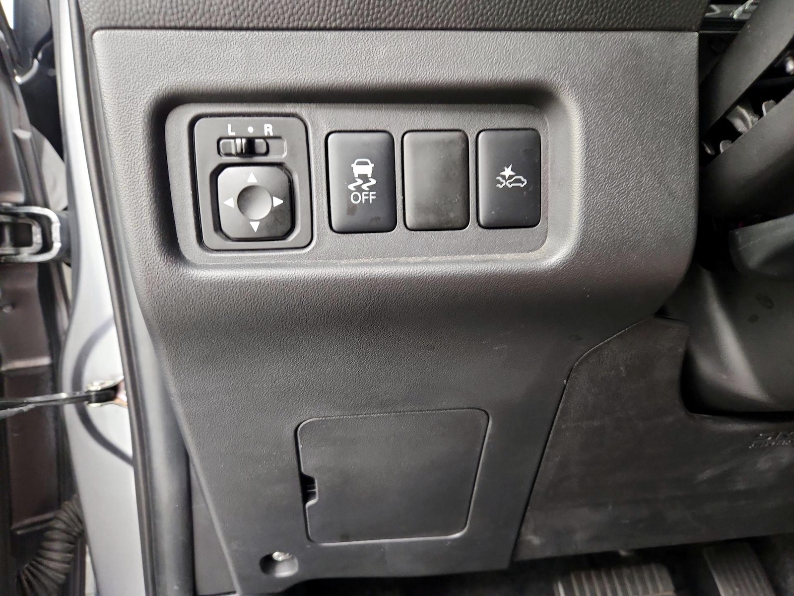 2022 Mitsubishi Mirage G4 ES - Photo 14