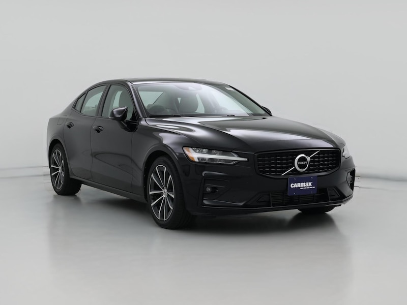 2021 Volvo S60 T5 Momentum