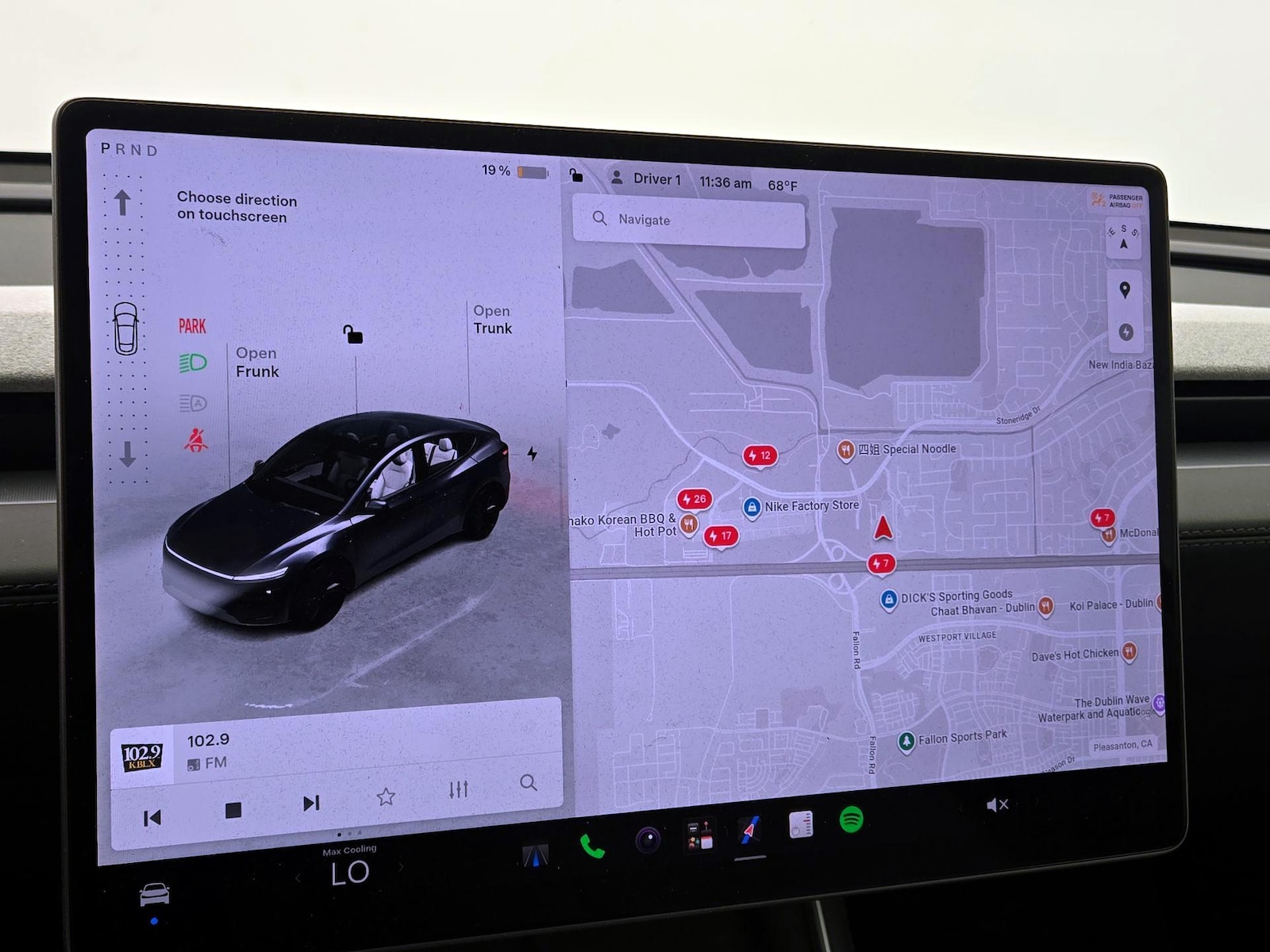 2026 Tesla Model Y Long Range - Photo 14
