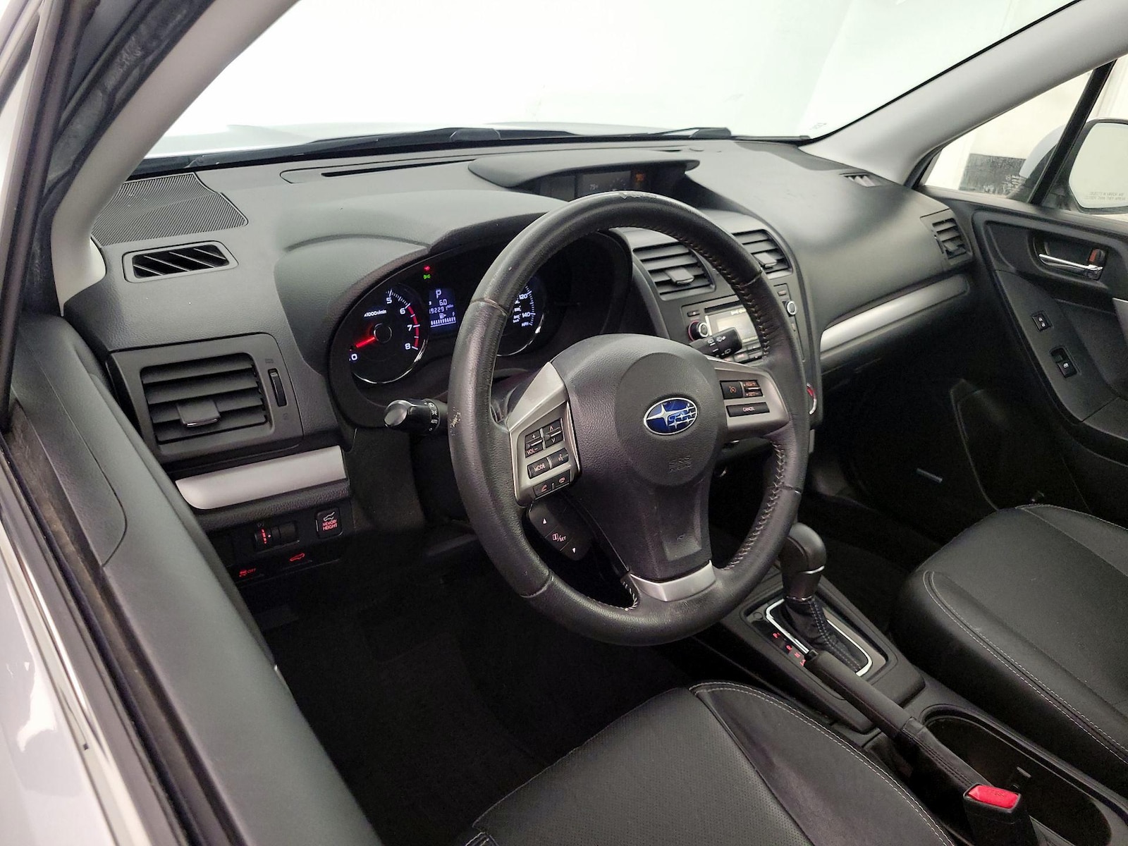 2015 Subaru Forester i Touring - Photo 10