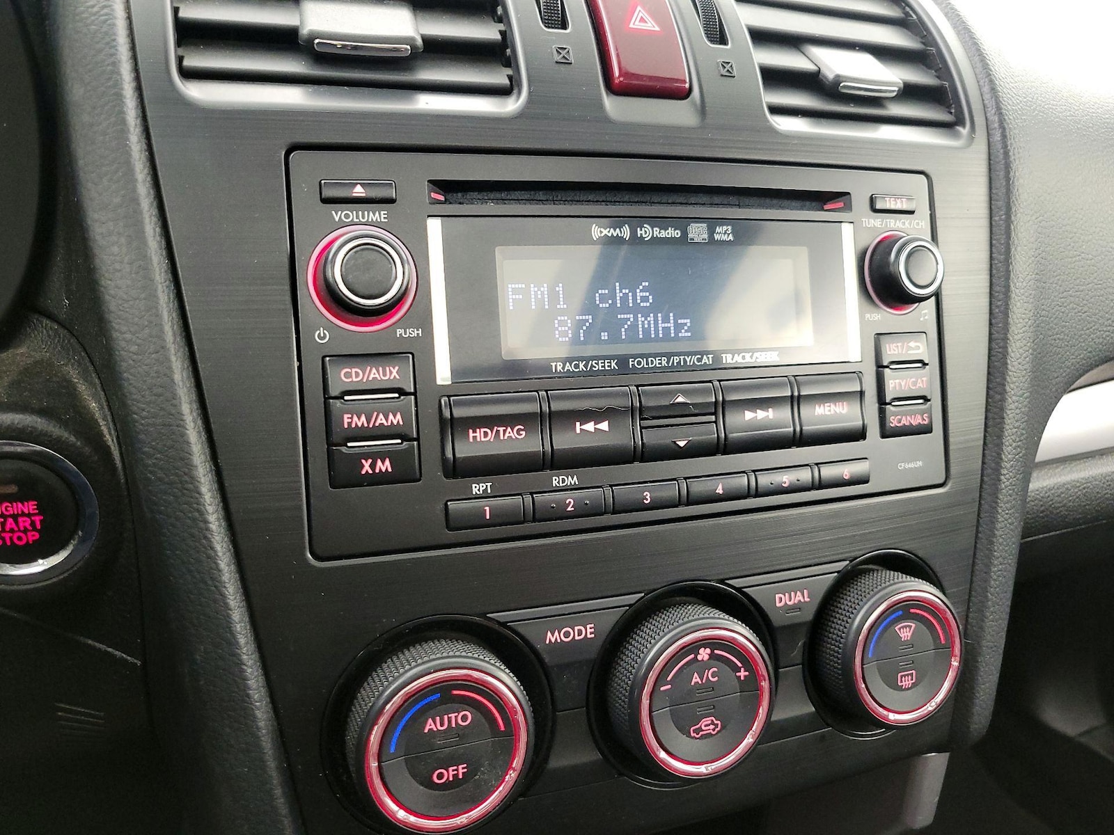 2015 Subaru Forester i Touring - Photo 16