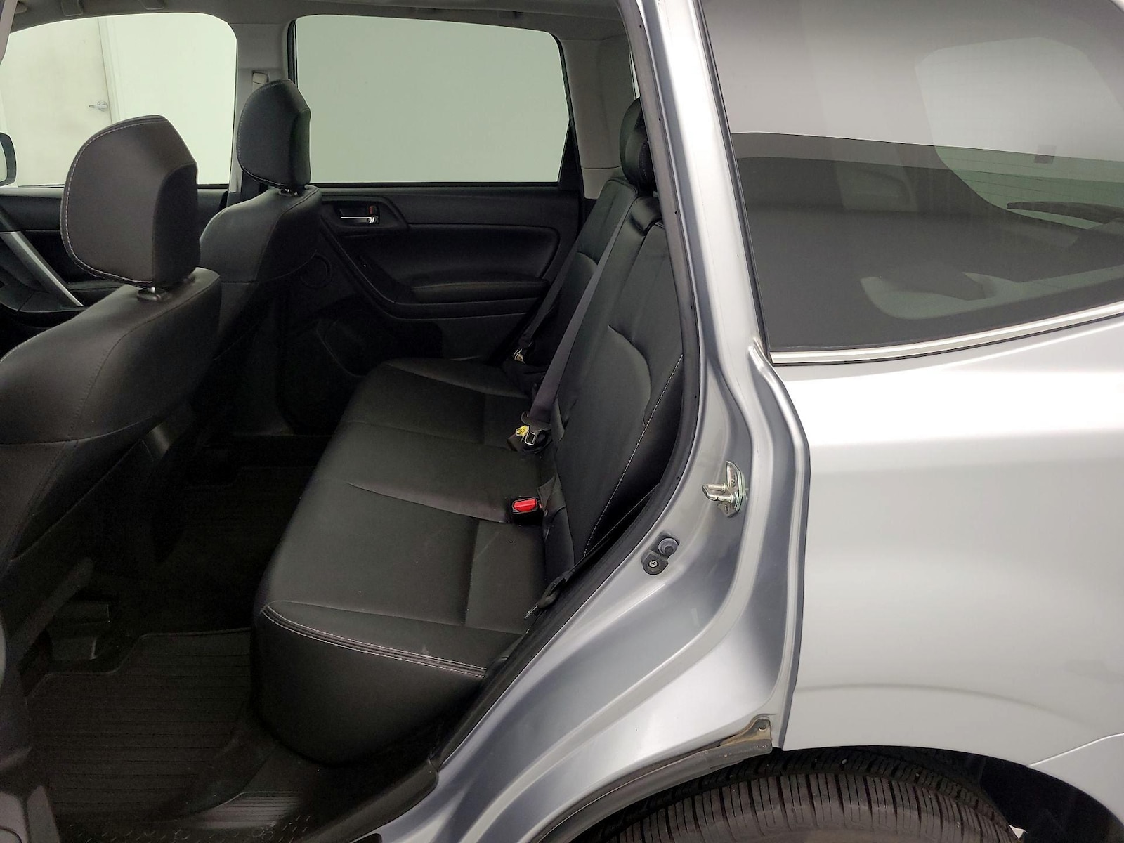 2015 Subaru Forester i Touring - Photo 21