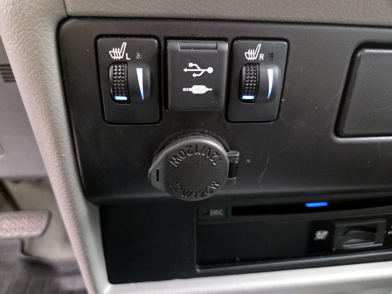 2018 Toyota Sienna XLE Premium - Photo 19