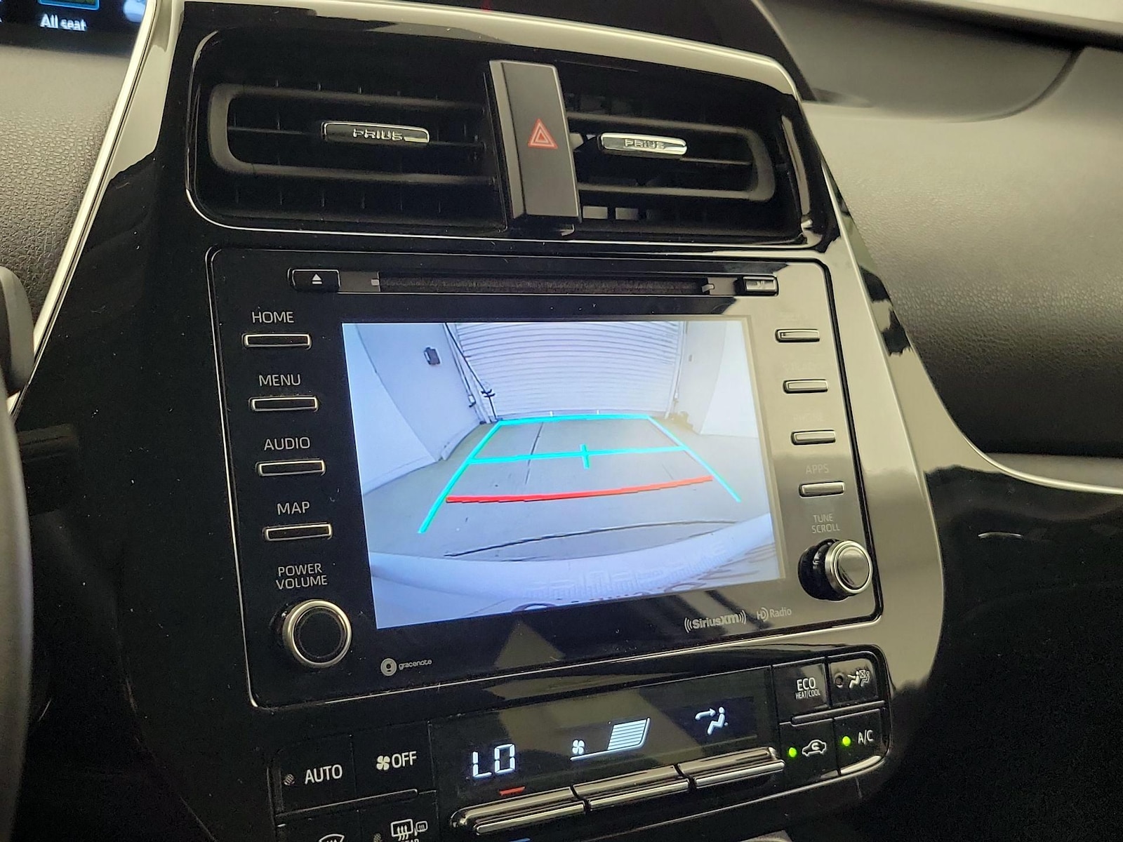 2021 Toyota Prius Prime LE - Photo 13