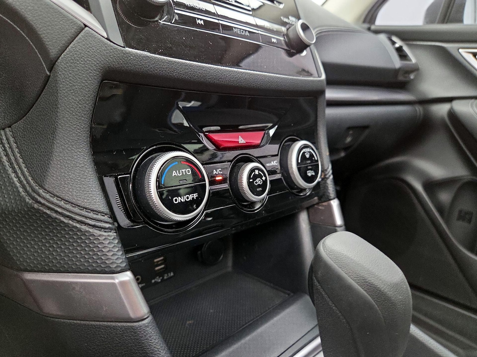 2020 Subaru Forester Premium - Photo 17