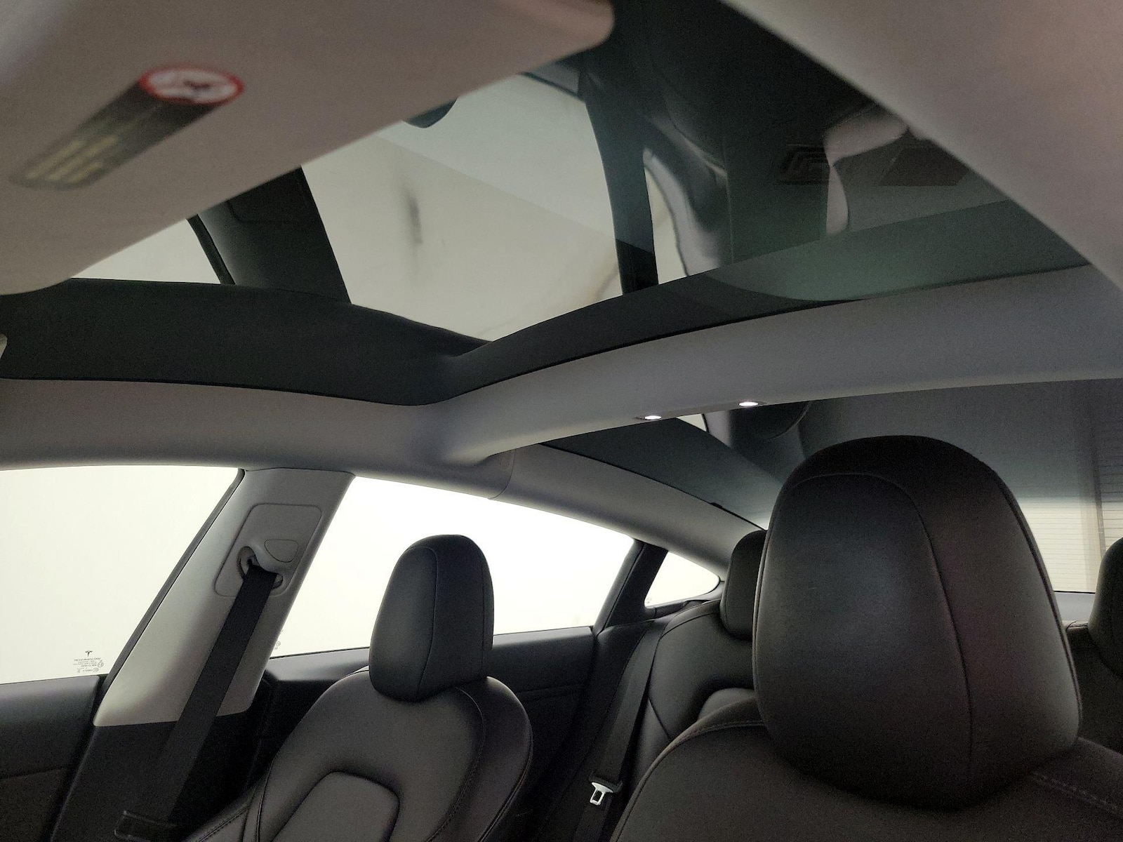 Skylight(s) & Overhead Airbags