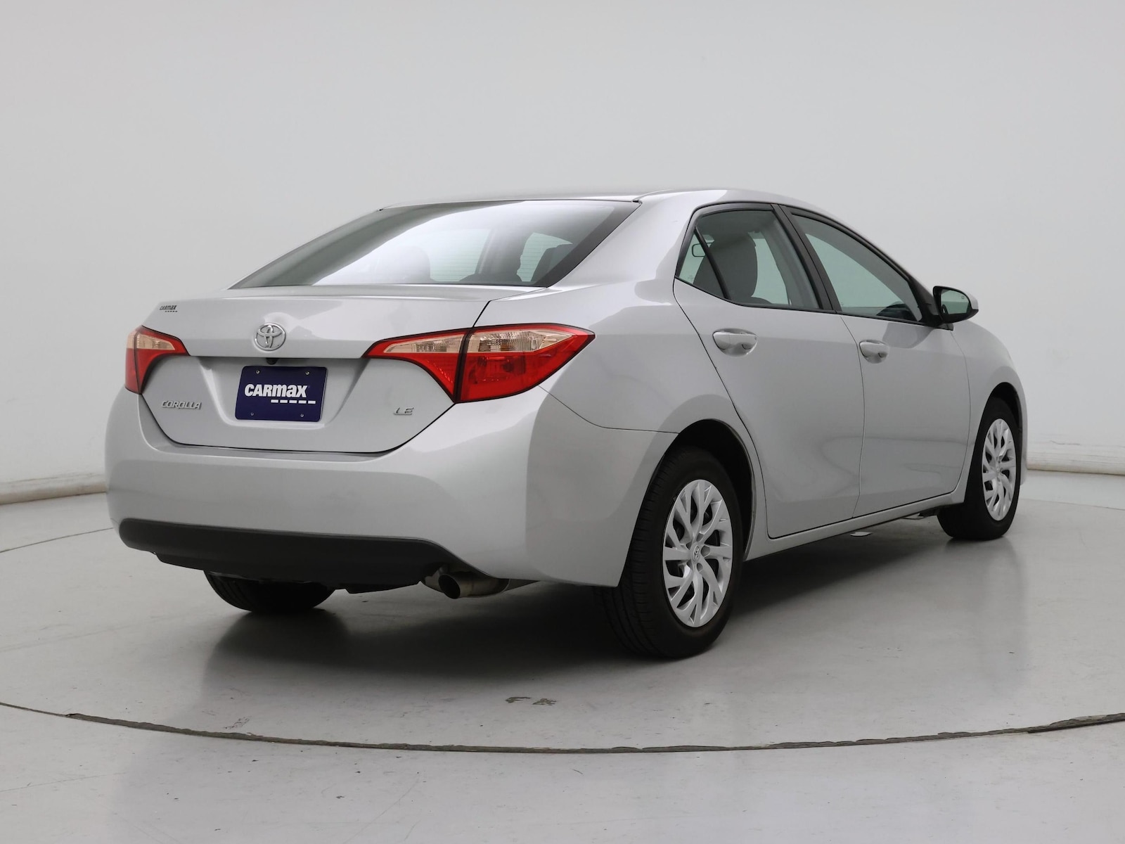 2019 Toyota Corolla LE - Photo 9