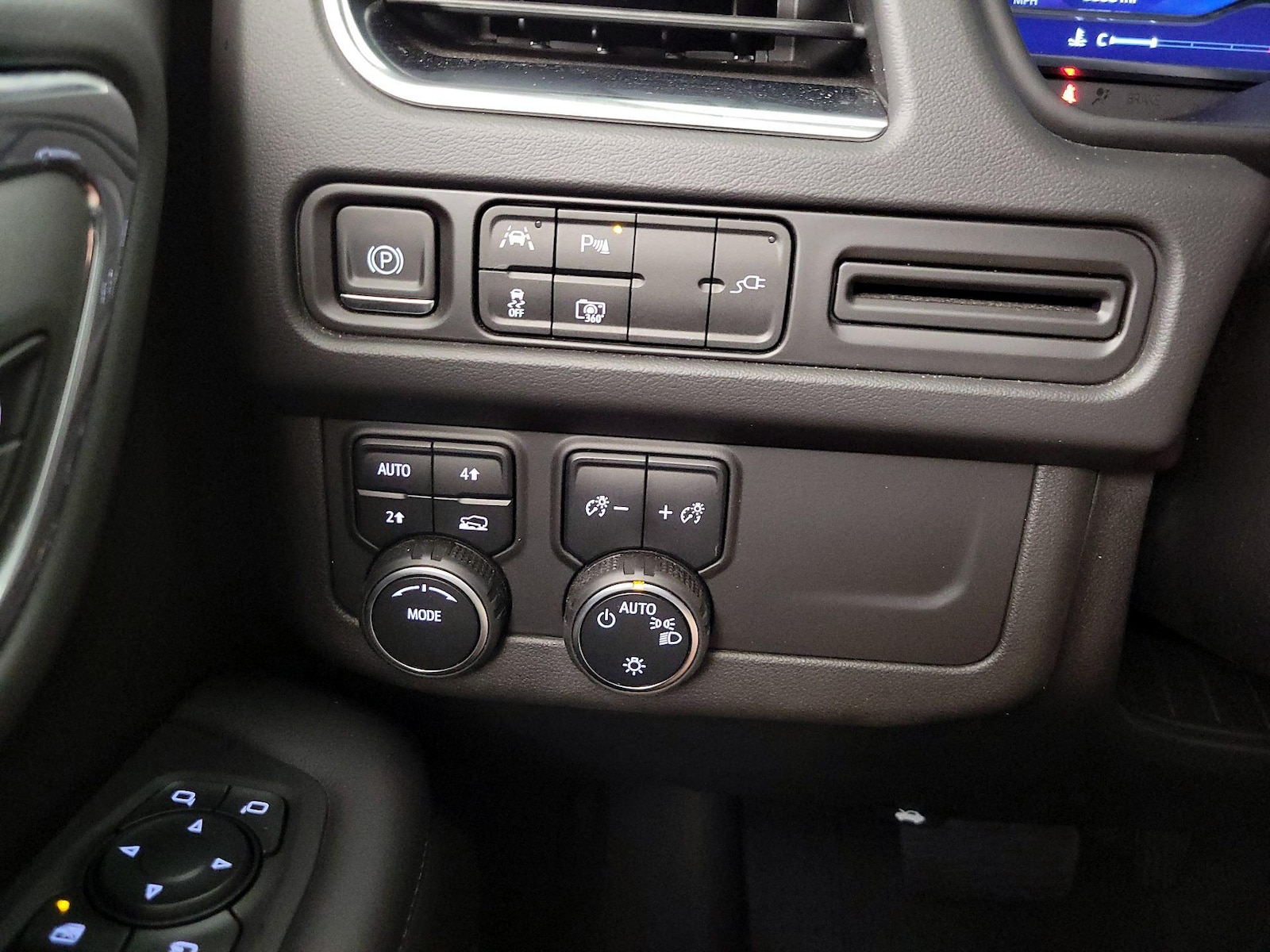 2022 Chevrolet Tahoe LT - Photo 14