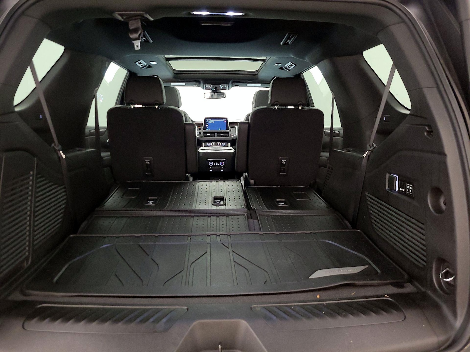2022 Chevrolet Tahoe LT - Photo 25