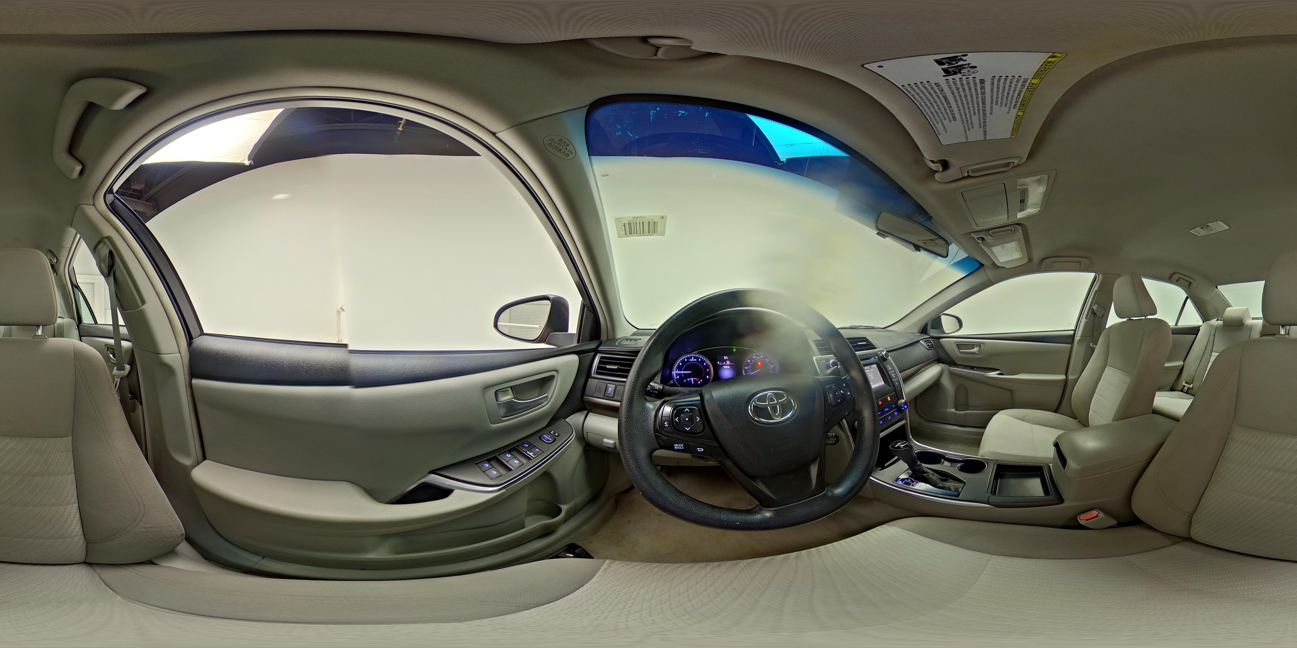 2016 Toyota Camry LE - Photo 26