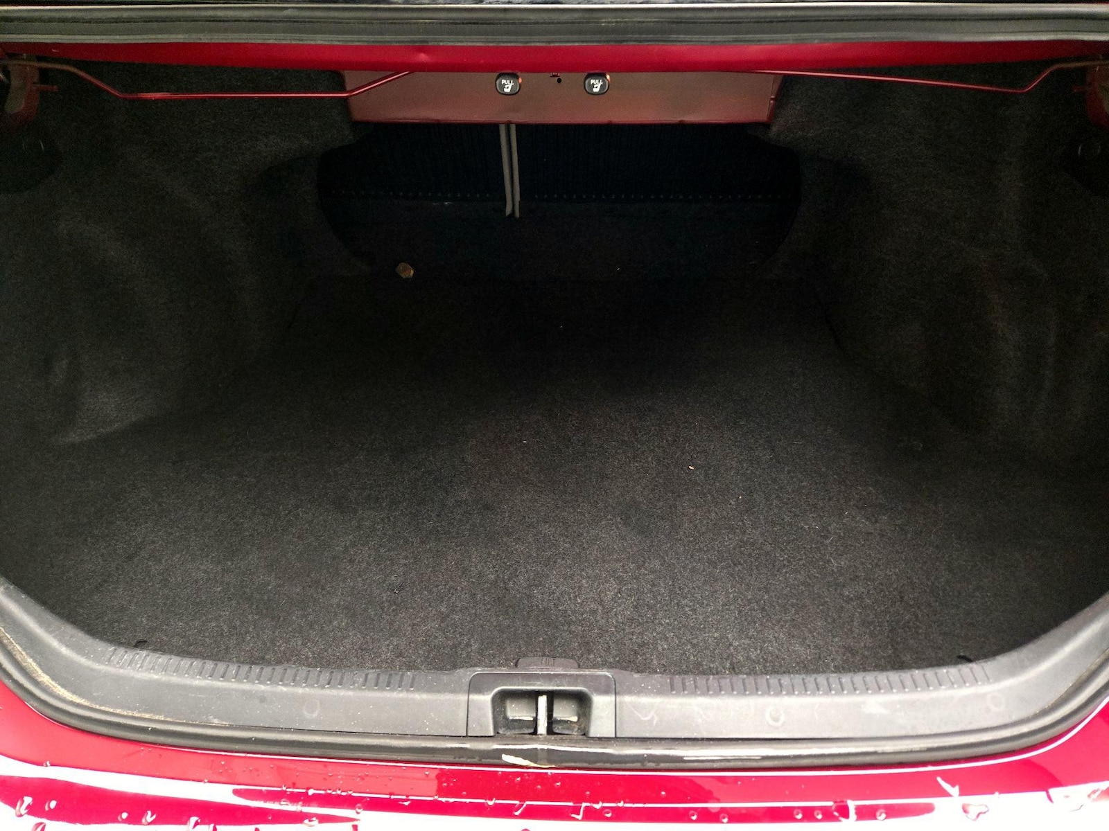 2016 Toyota Camry LE - Photo 21