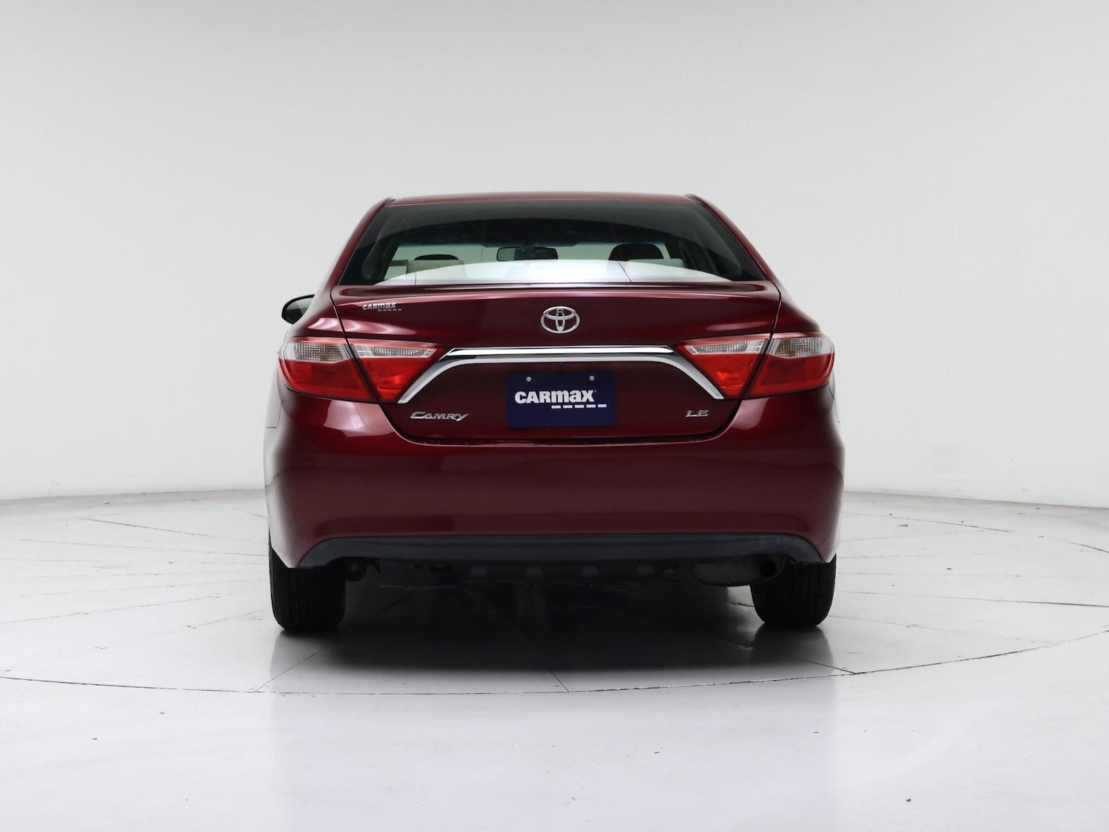 2016 Toyota Camry LE - Photo 7
