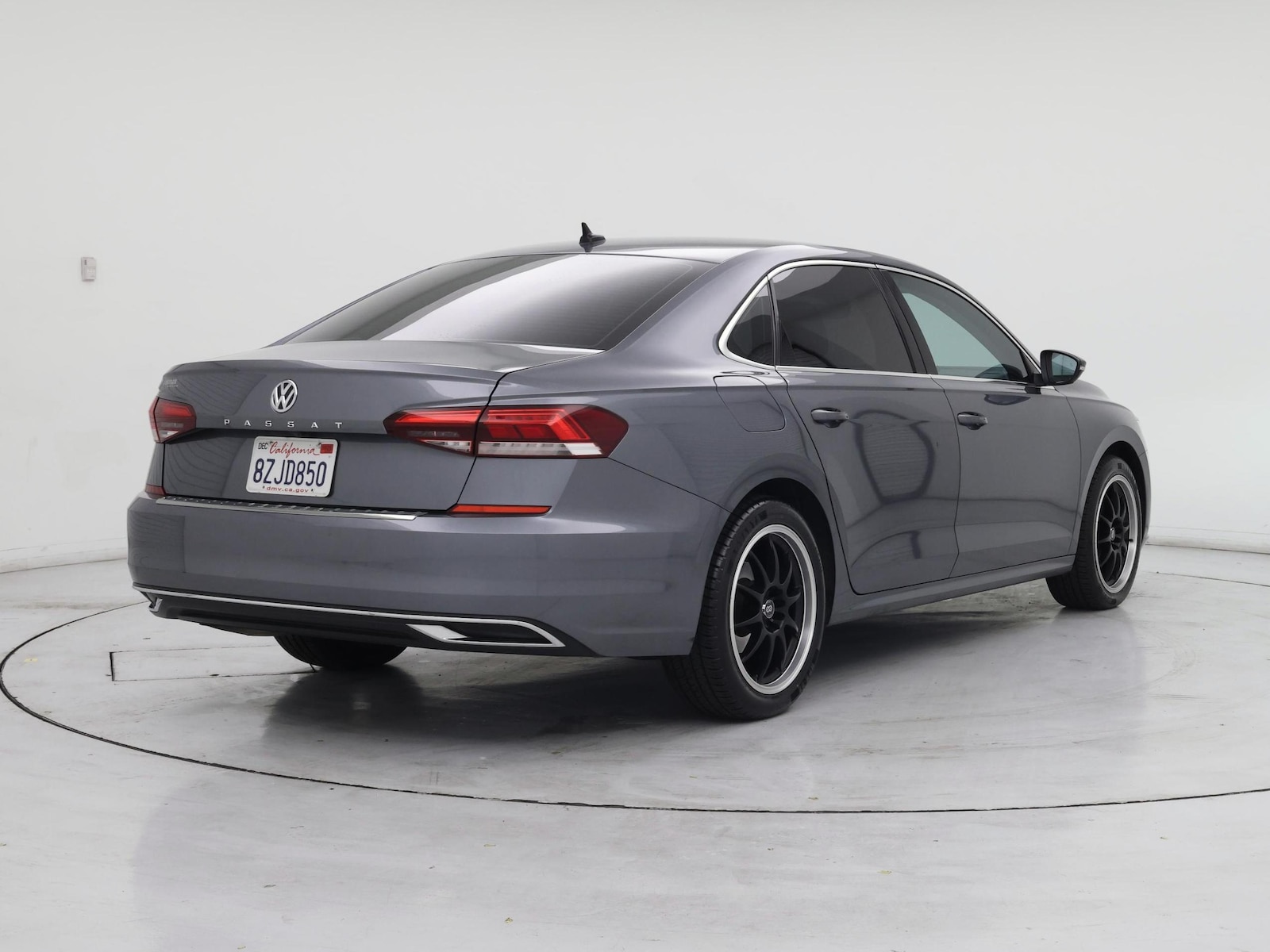2022 Volkswagen Passat SE - Photo 9