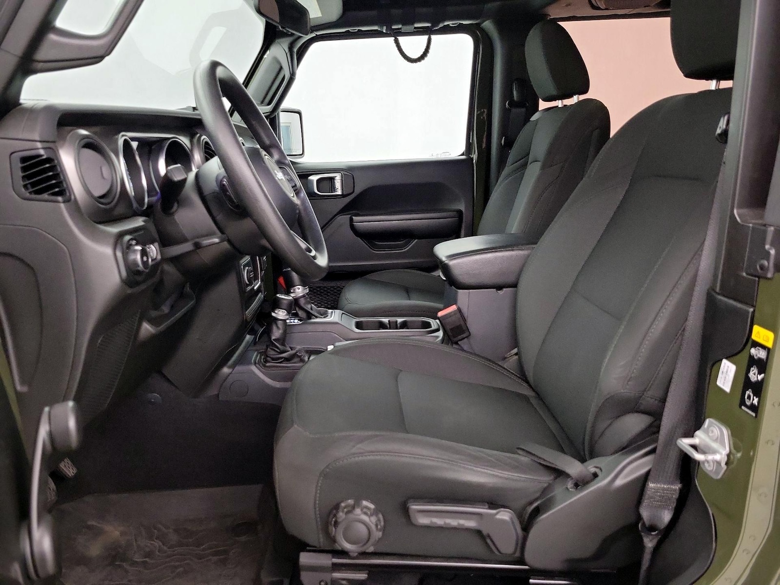 2021 Jeep Wrangler Willys Sport - Photo 12