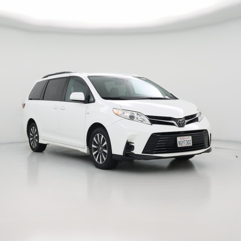 2018 Toyota Sienna LE