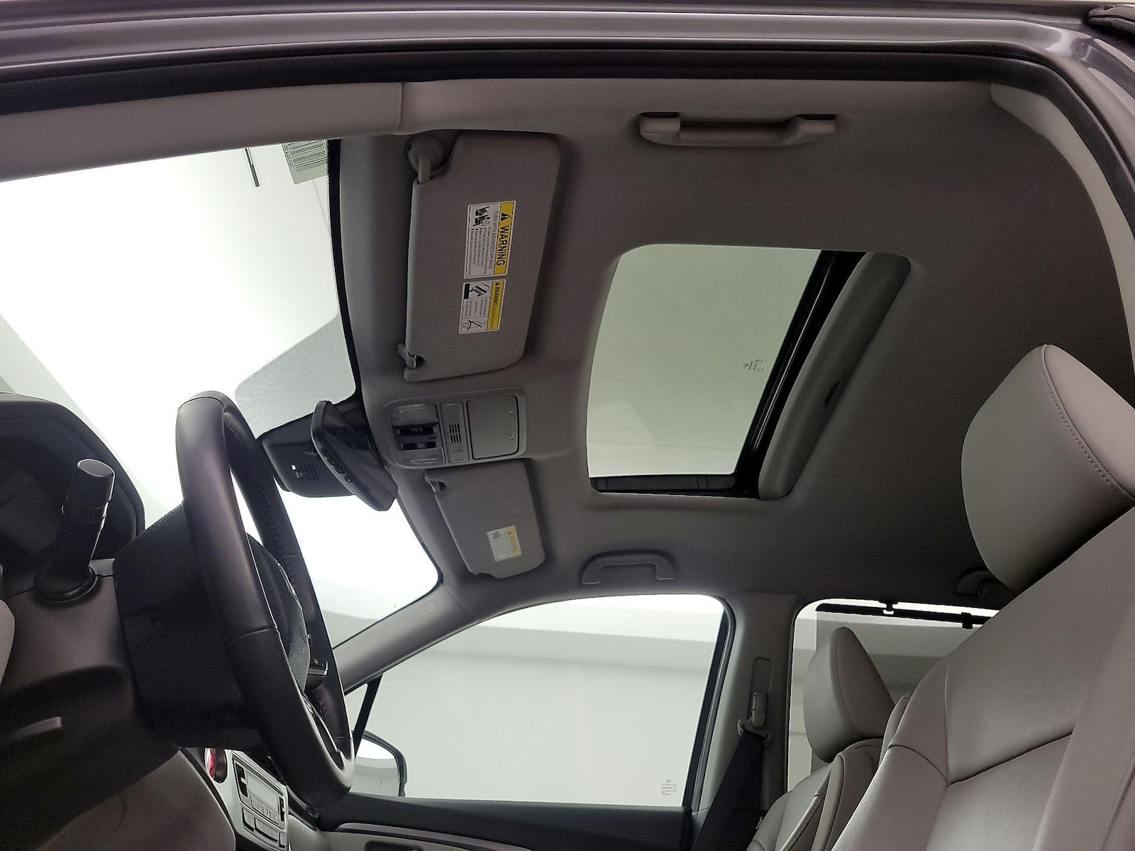 Sunroof(s) & Overhead Airbags
