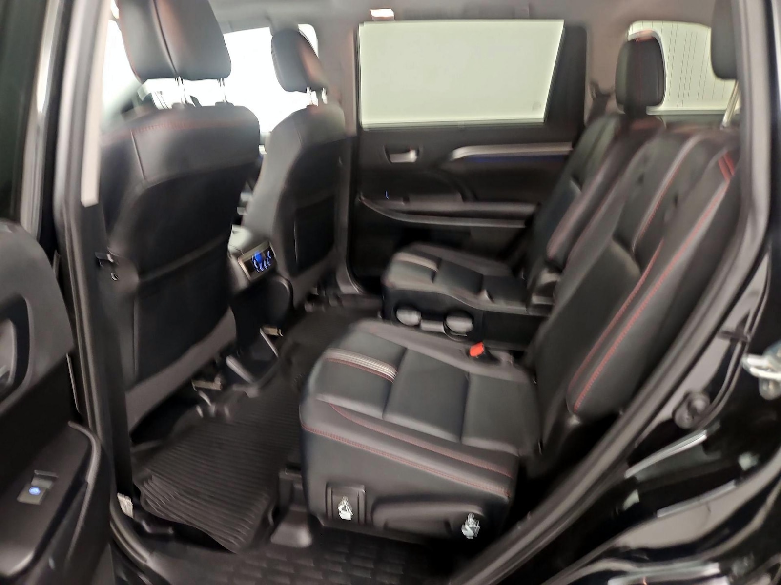 Rear Air Conditioning