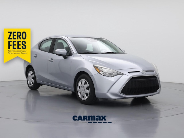 Silver 2019 Toyota Yaris Sedan Front-Wheel Drive Manual