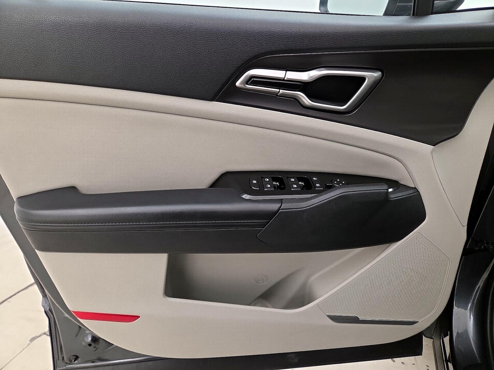 2024 Kia Sportage EX - Photo 13