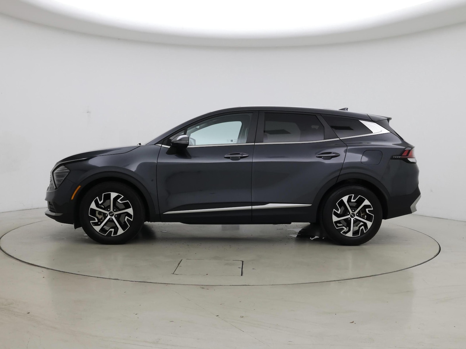 2024 Kia Sportage EX - Photo 4