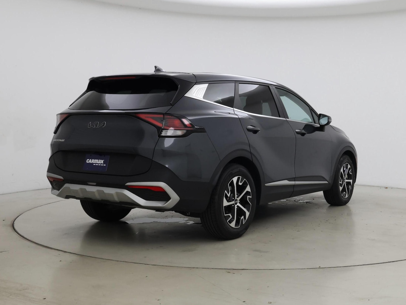 2024 Kia Sportage EX - Photo 9