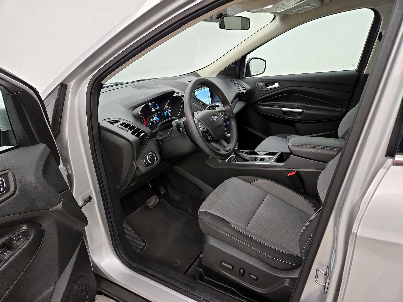 Power Seat(s) & Side Airbags
