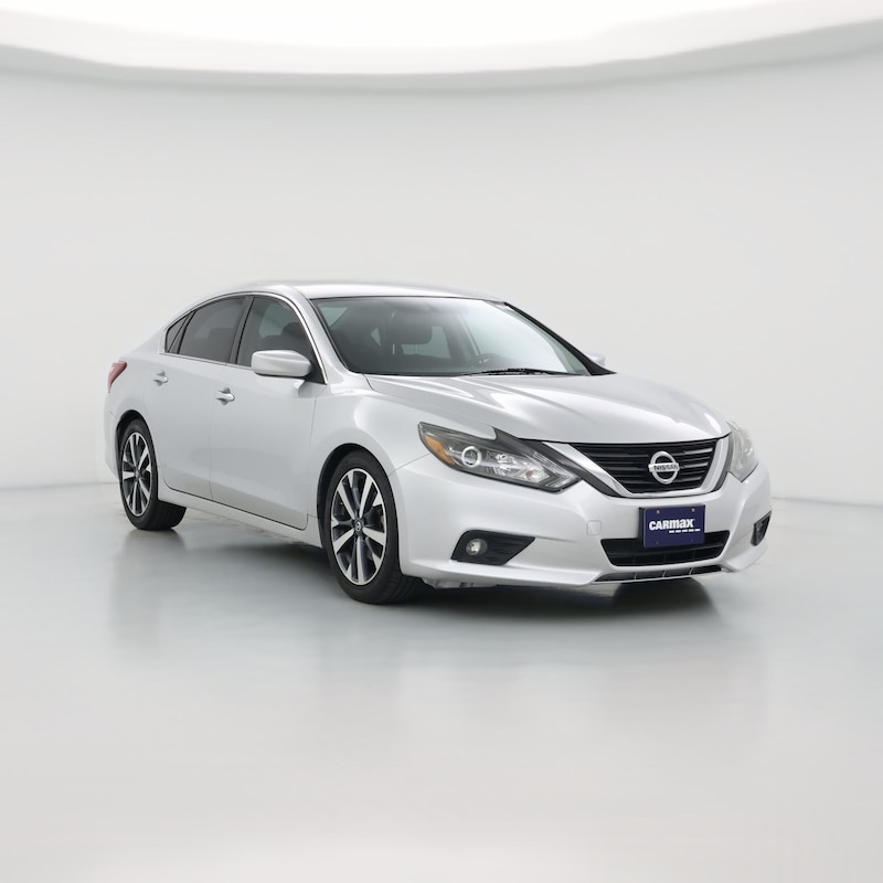 2017 Nissan Altima SR