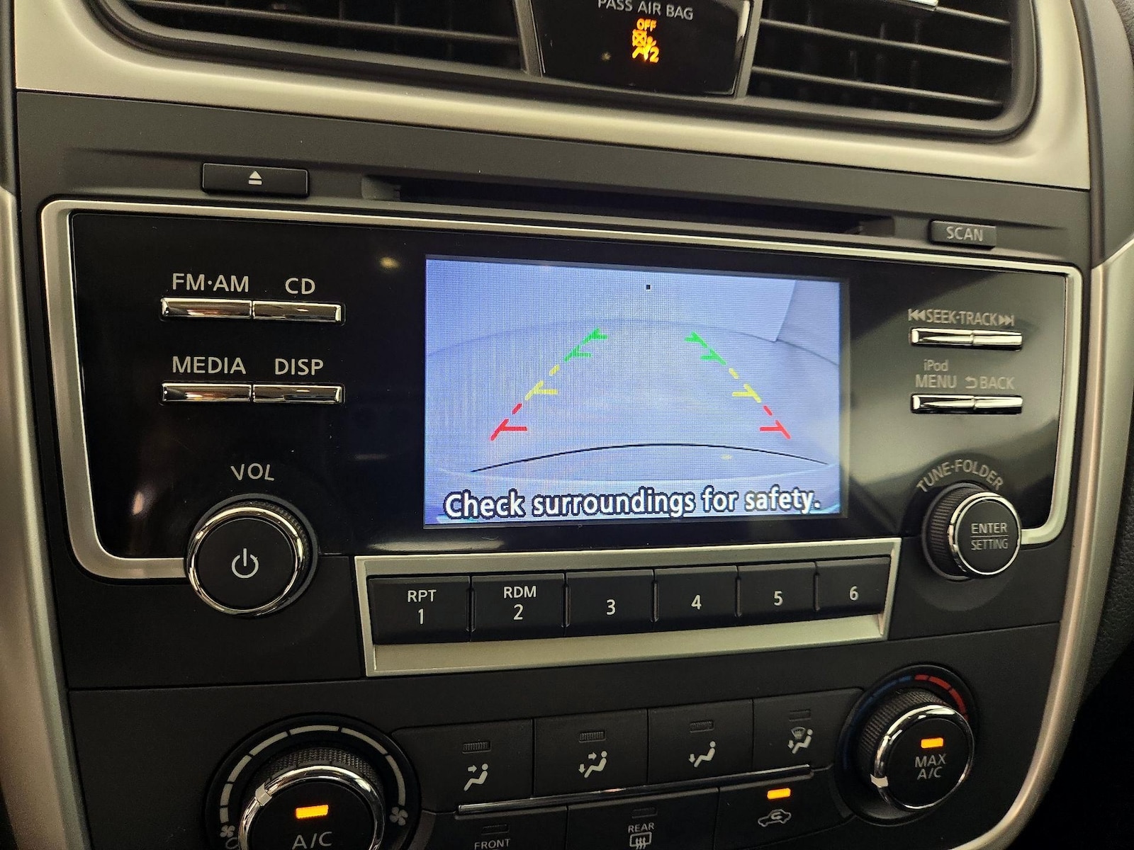 2017 Nissan Altima SR - Photo 15