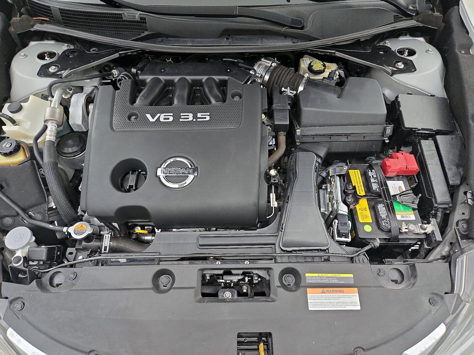 2017 Nissan Altima SR - Photo 22