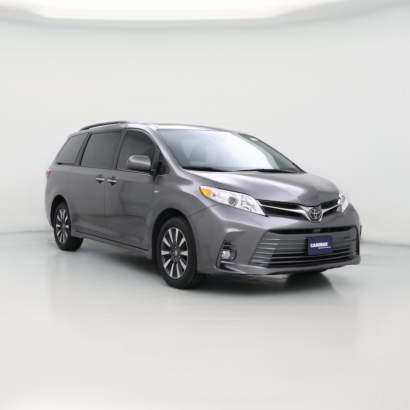 2019 Toyota Sienna XLE