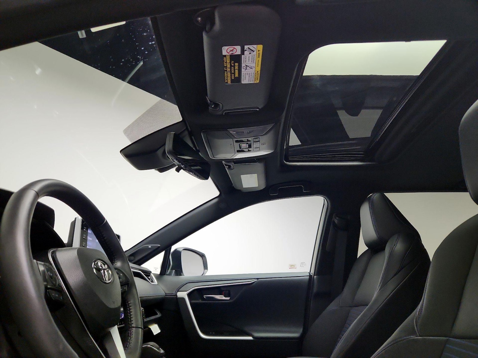 2021 Toyota RAV4 XSE - Photo 21