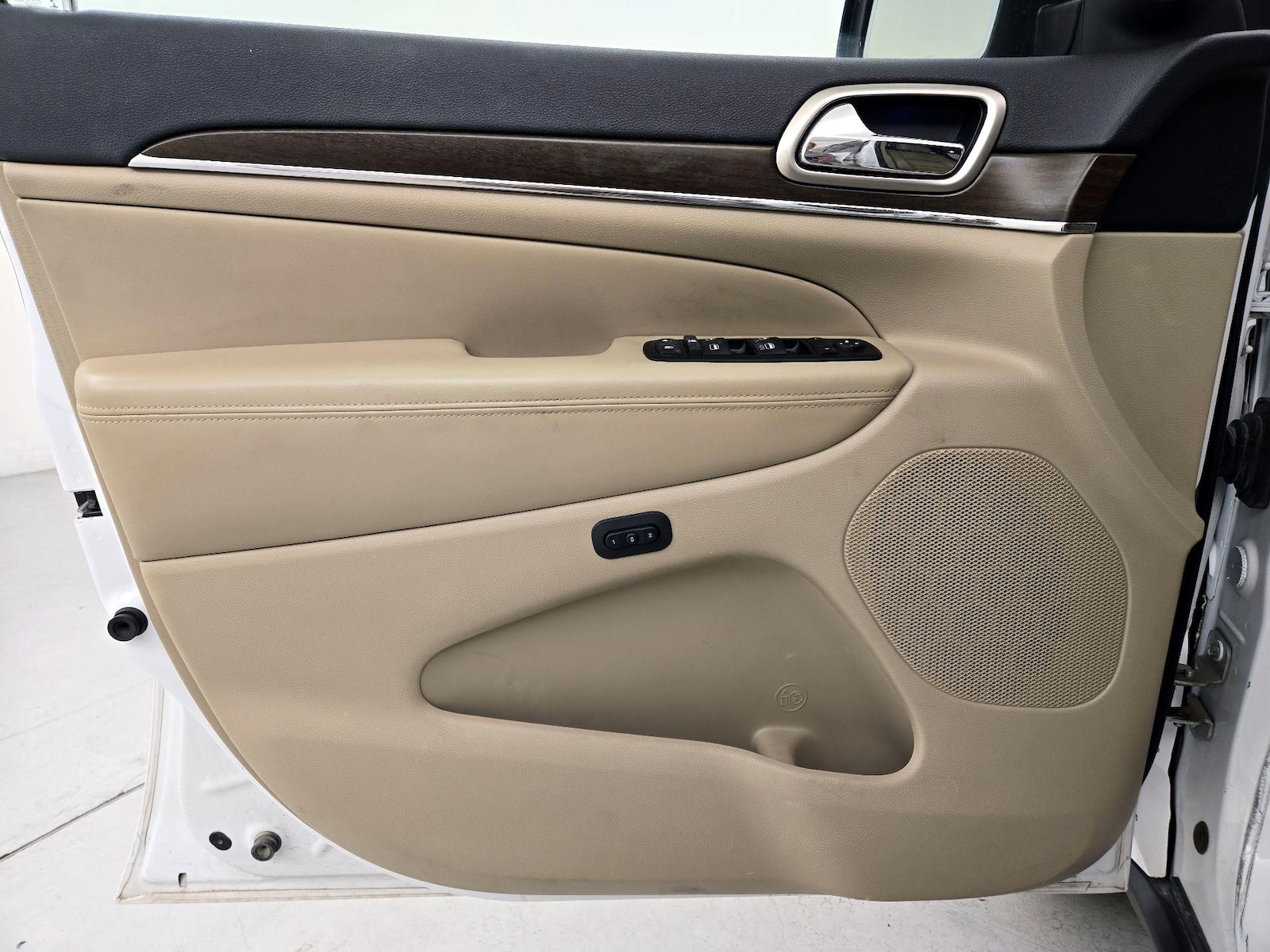 2015 Jeep Grand Cherokee Limited - Photo 13