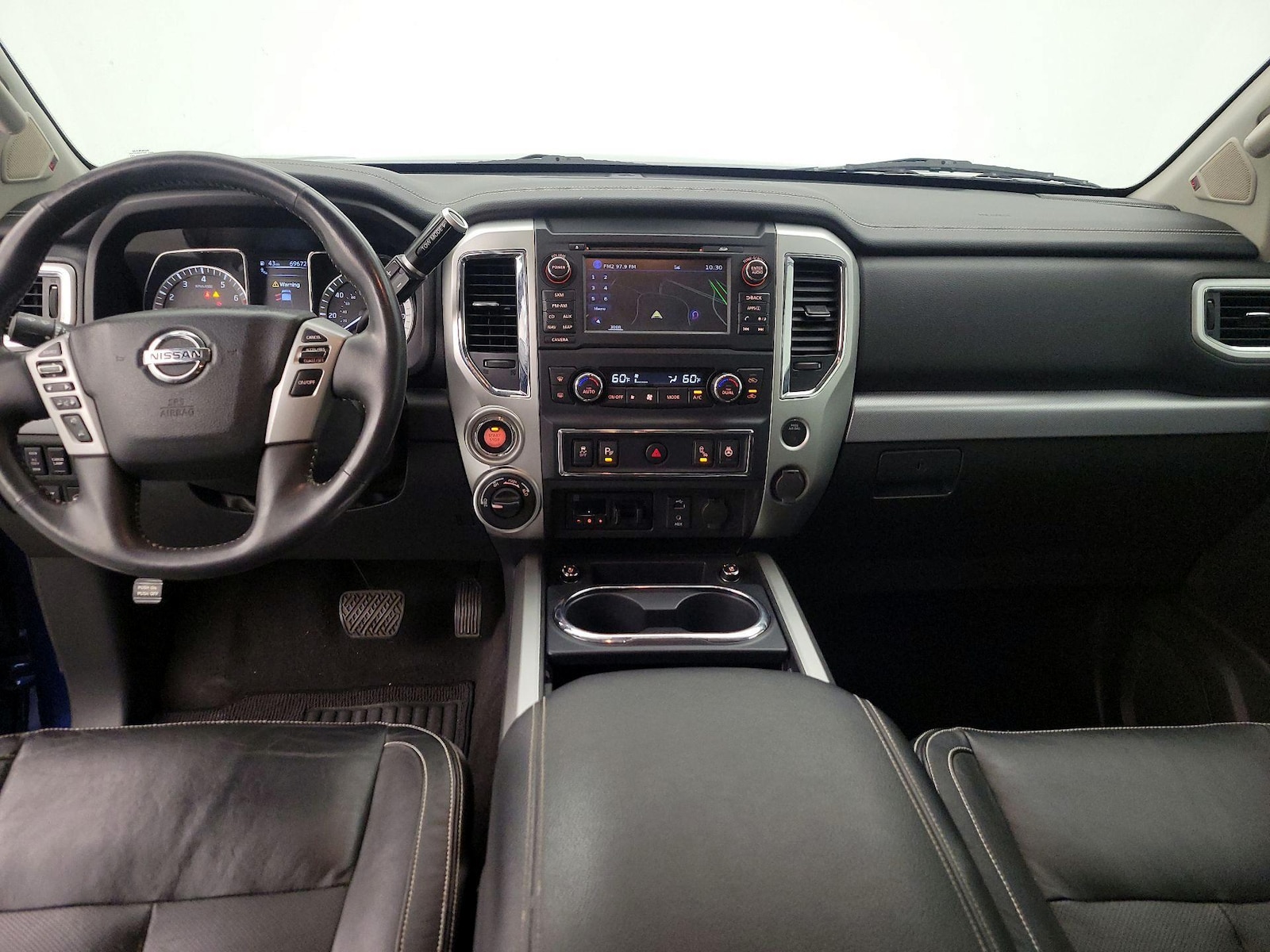 2017 Nissan Titan PRO-4X - Photo 10