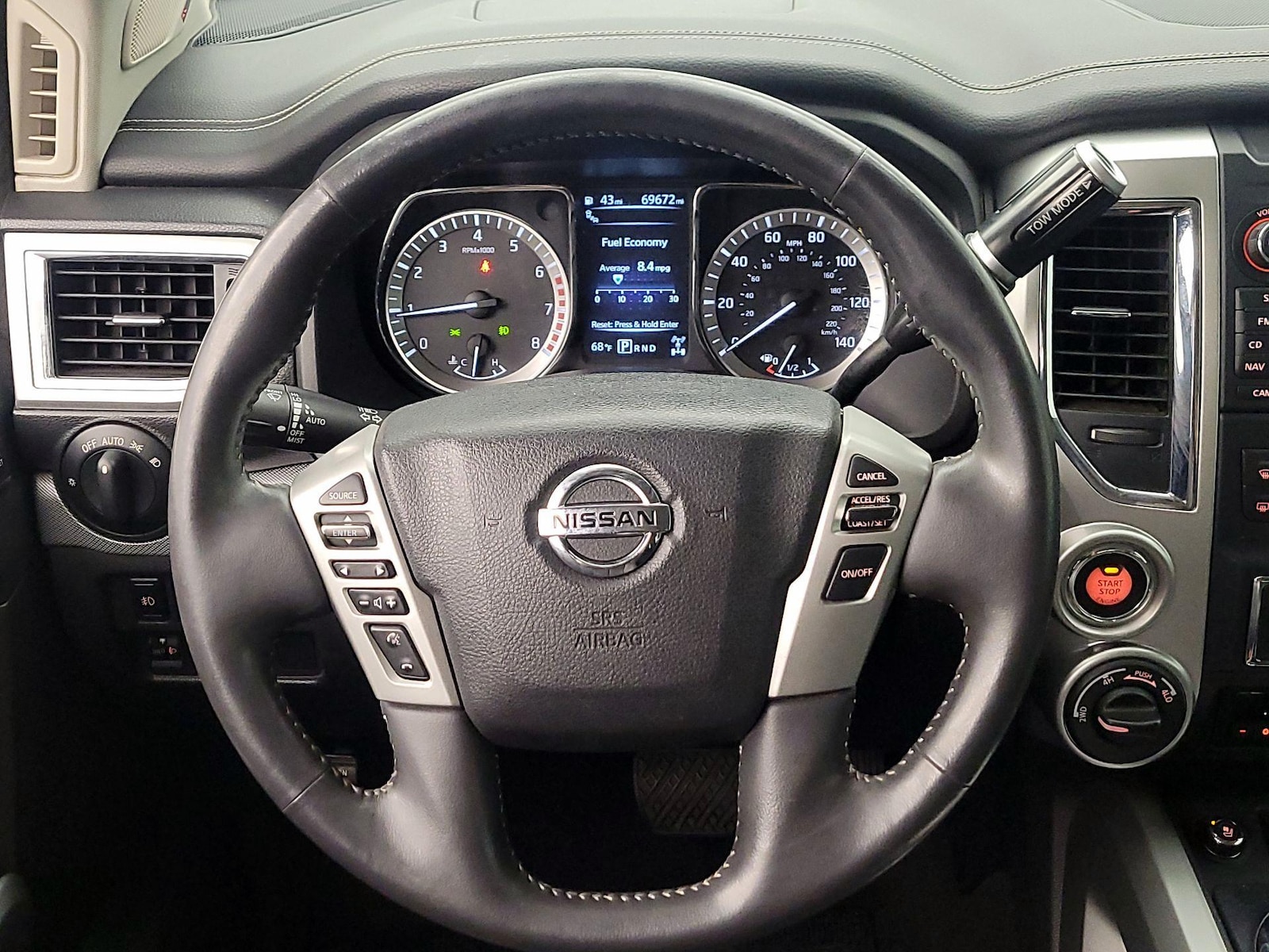 2017 Nissan Titan PRO-4X - Photo 11