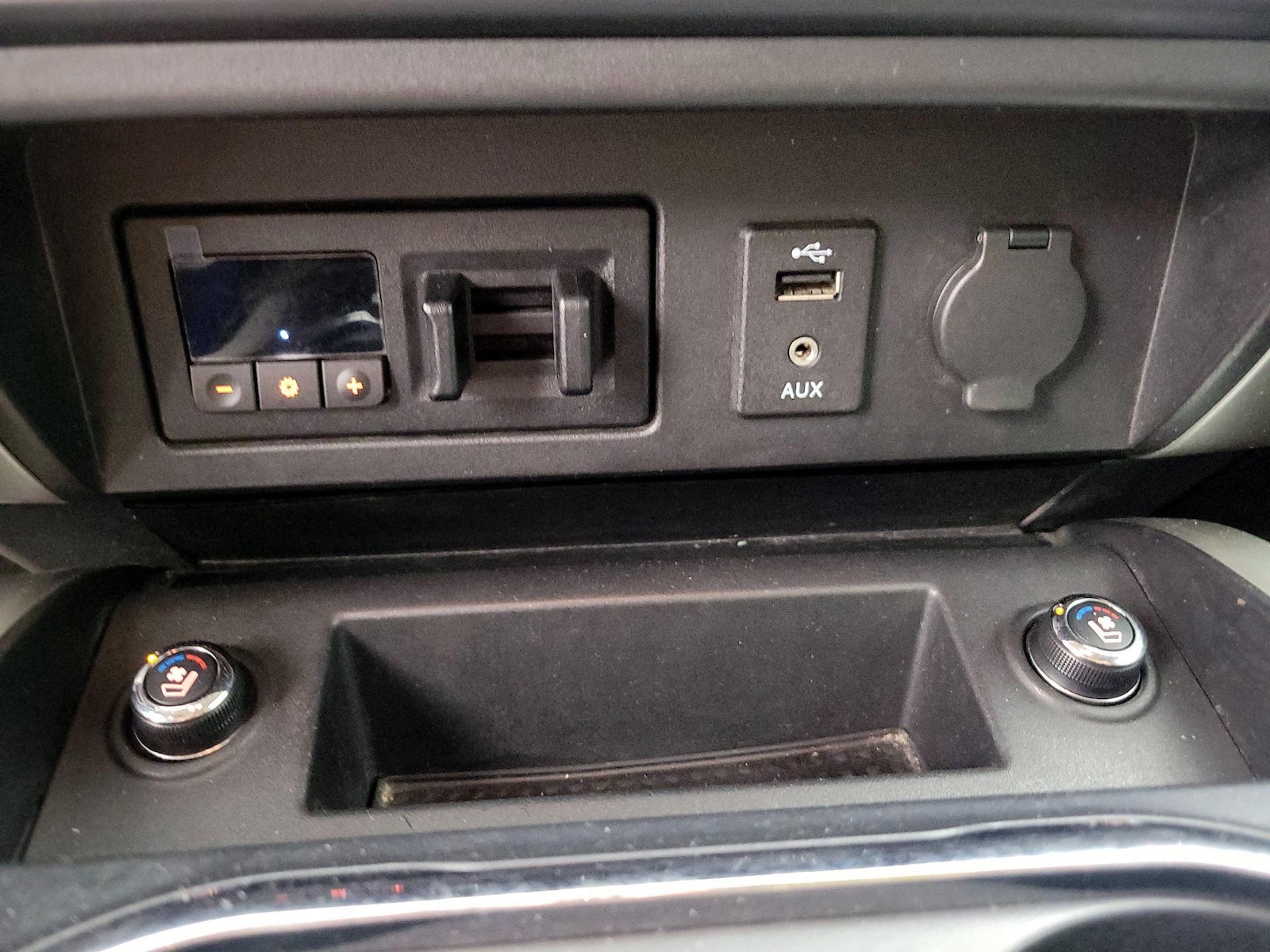 2017 Nissan Titan PRO-4X - Photo 20